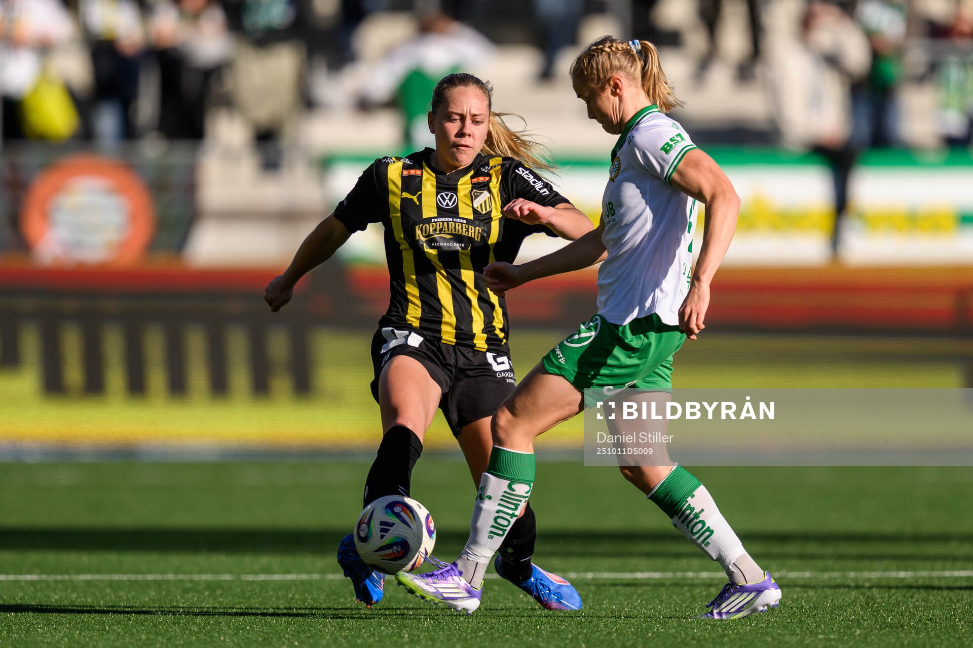 Häckens Alice Bergström och Hammarbys Julie Blakstad
