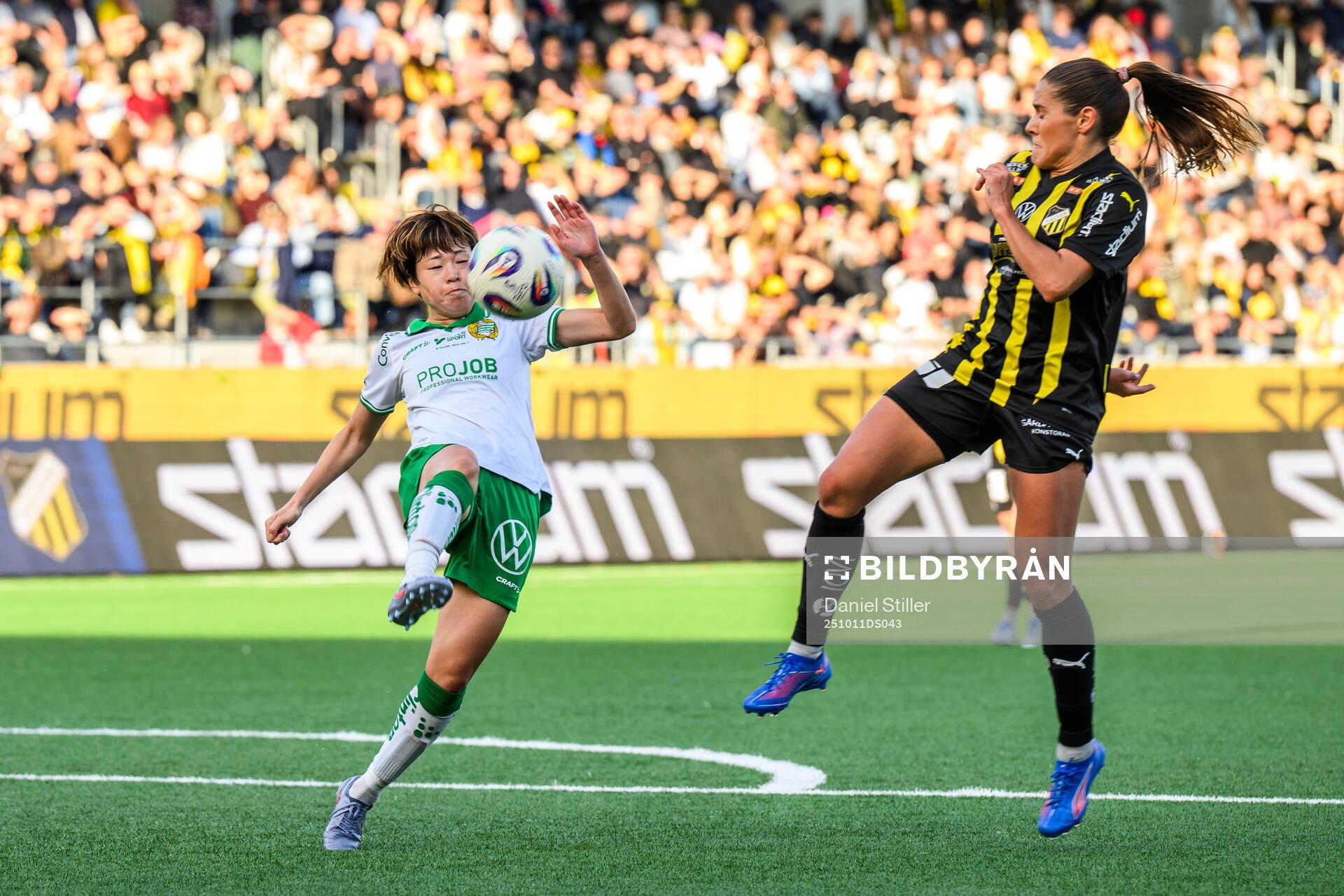 Hammarbys Asato Miyagawa och Häckens Mary Caroline