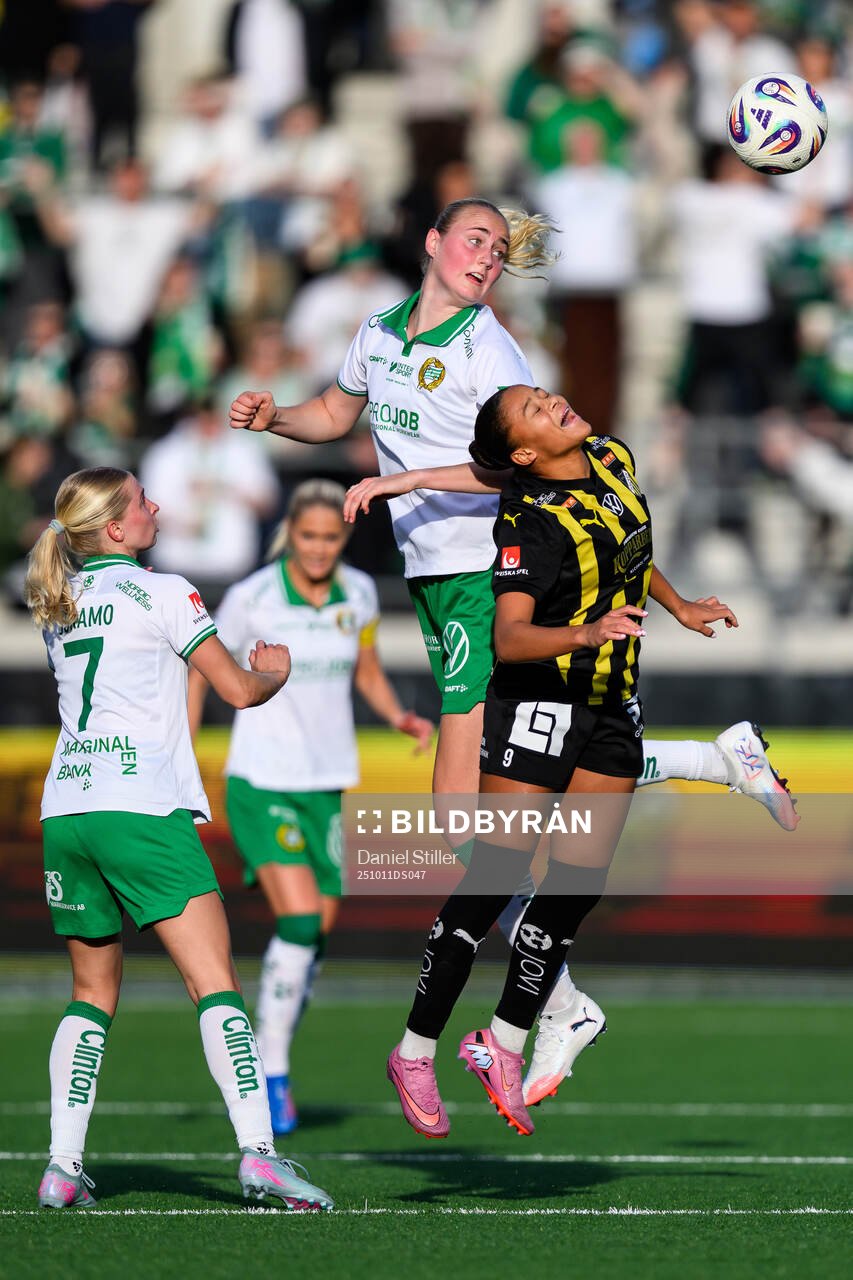 Hammarbys Emilie Bragstad och Häckens Felicia Schröder