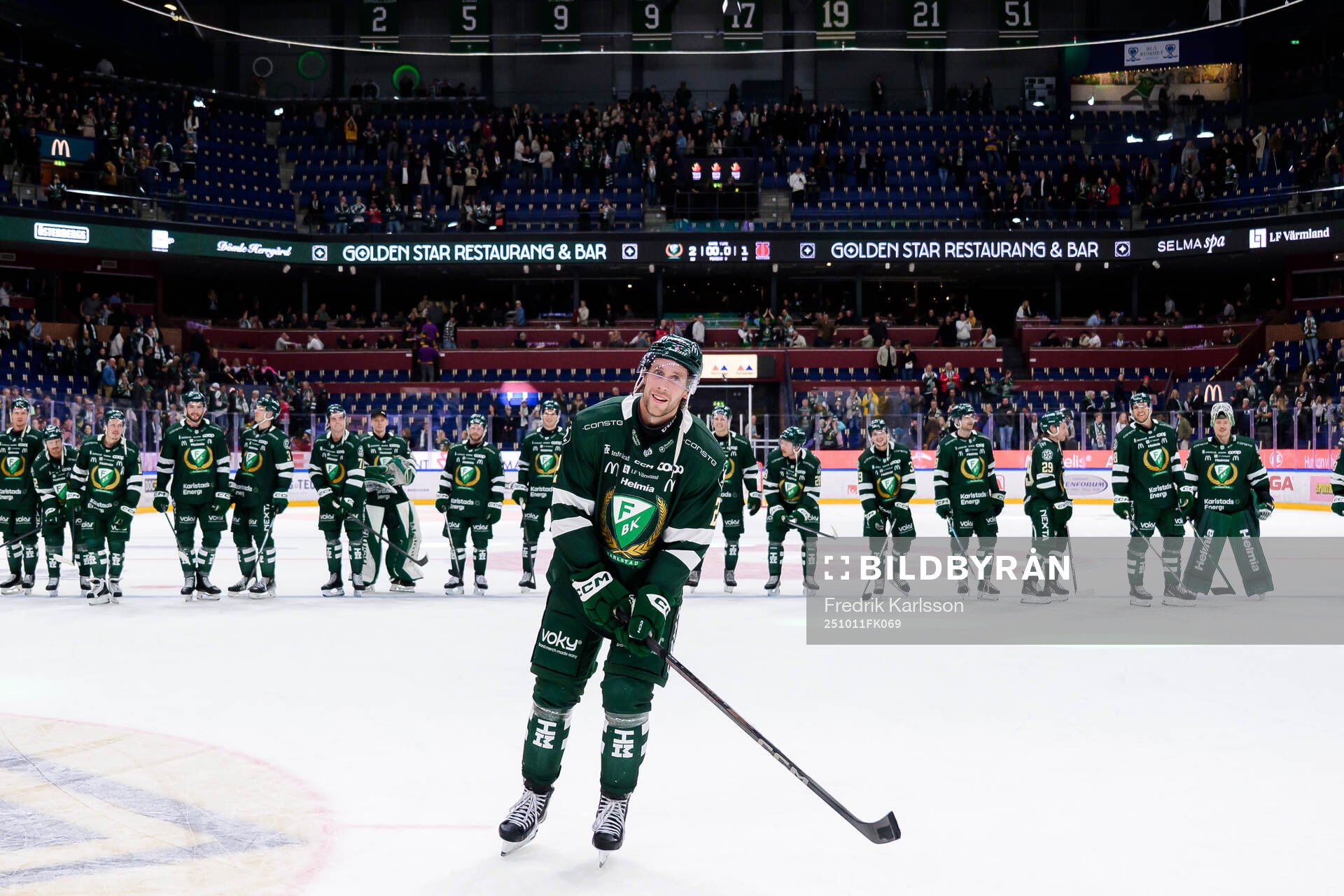 Färjestads Per Åslund jublar