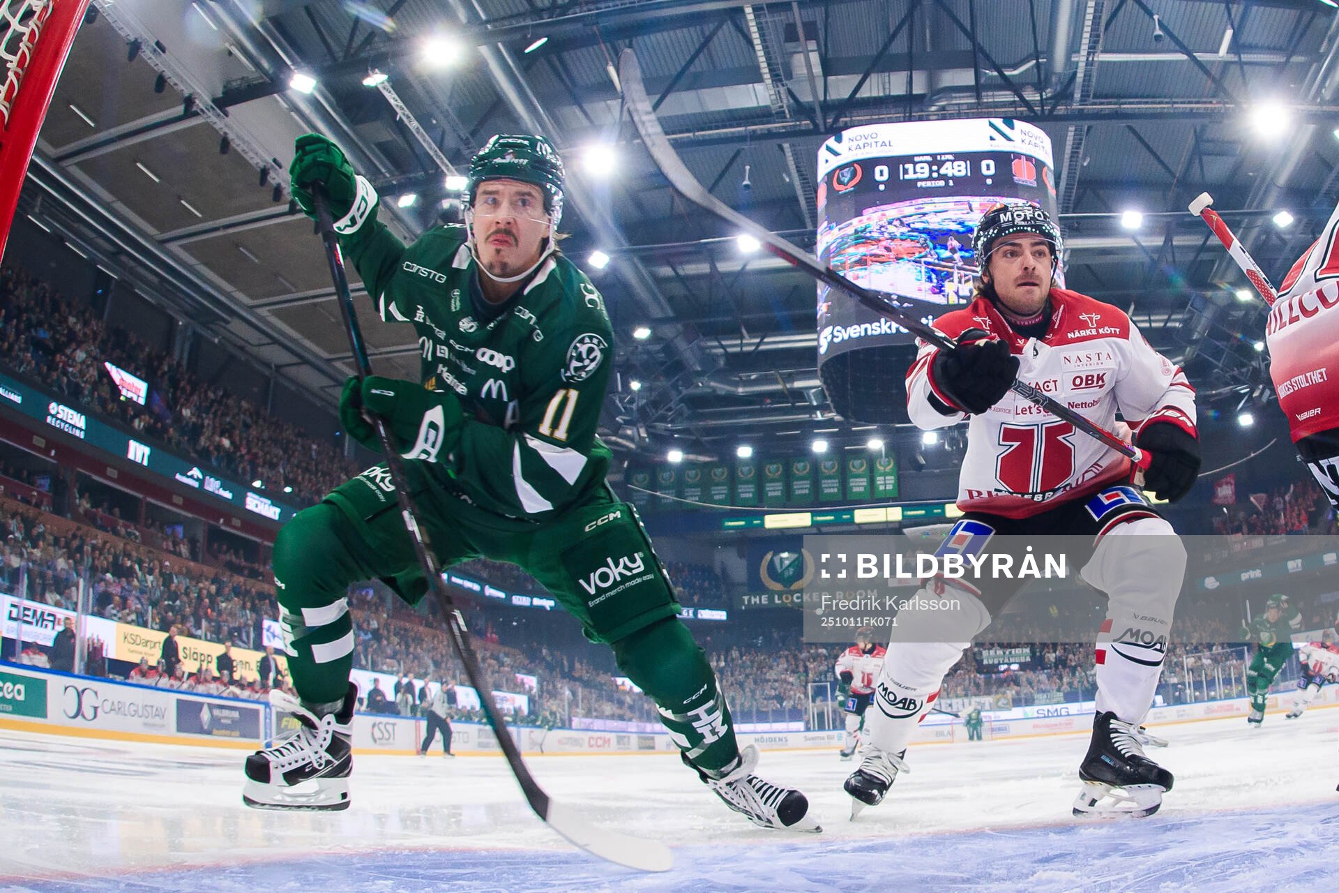 Färjestads Joakim Nygård och Örebros Luke Martin