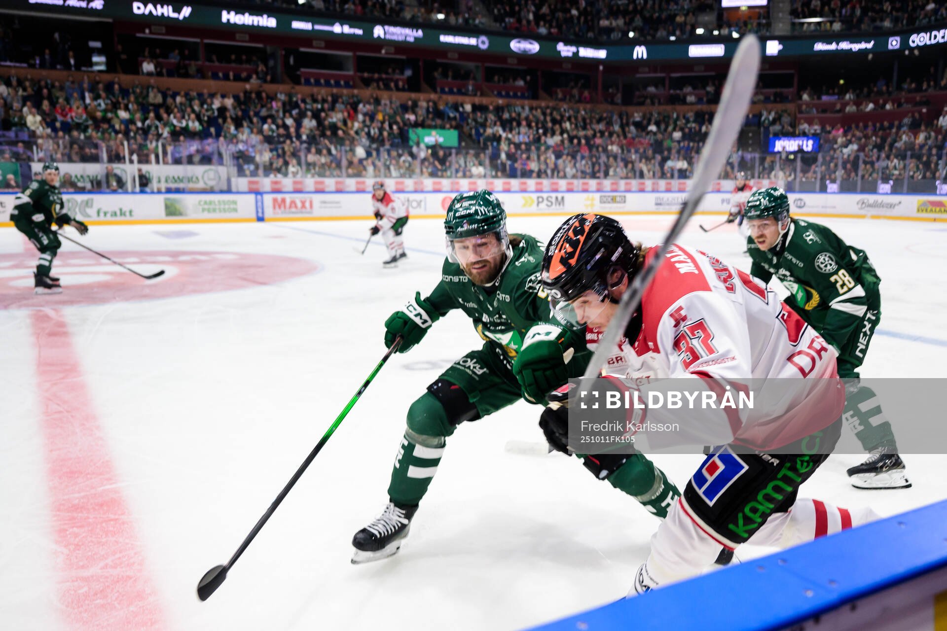 Färjestads Linus Johansson och Örebros Glenn Gustafsson