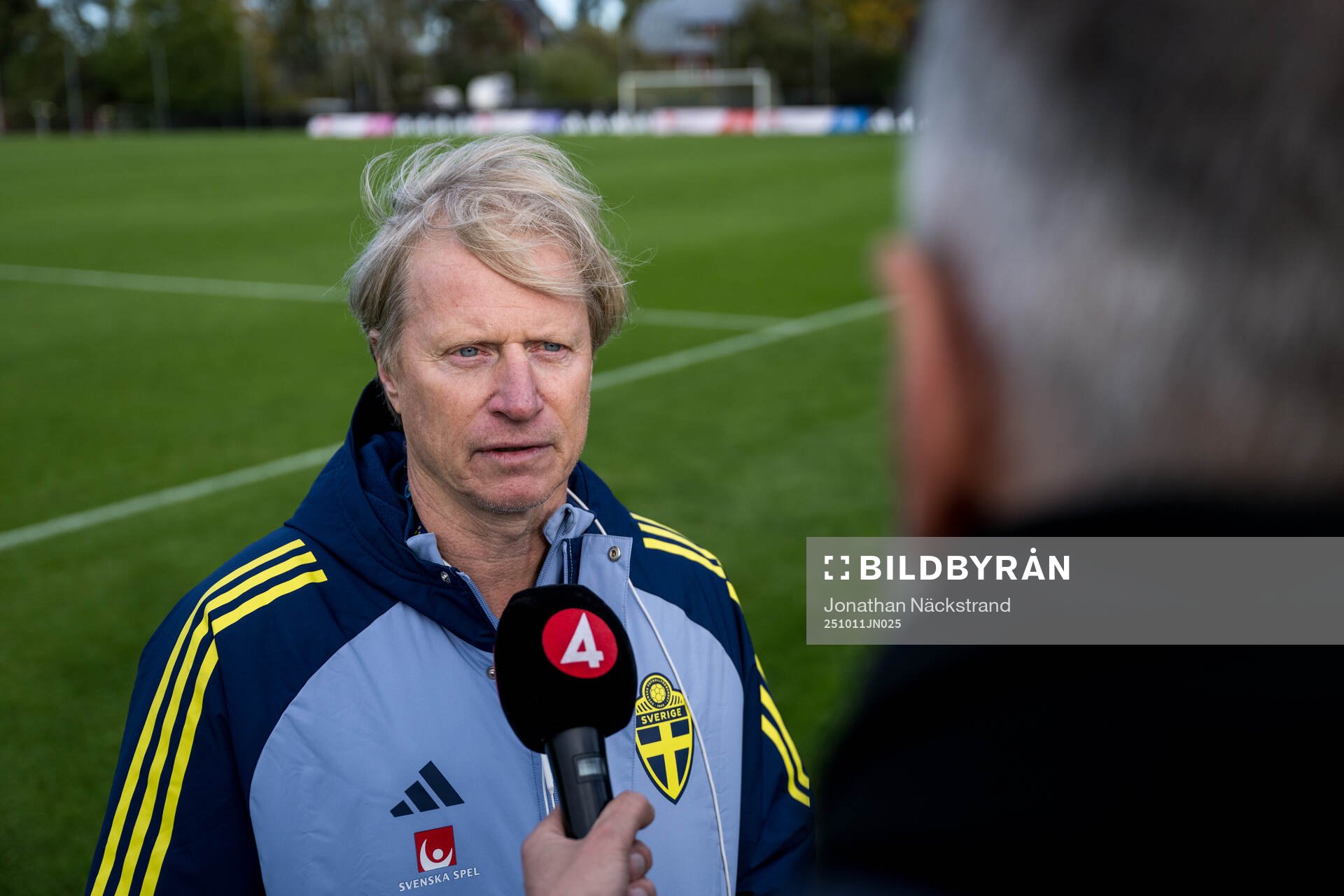 head of delegation Stefan Pettersson of the Swedish men's