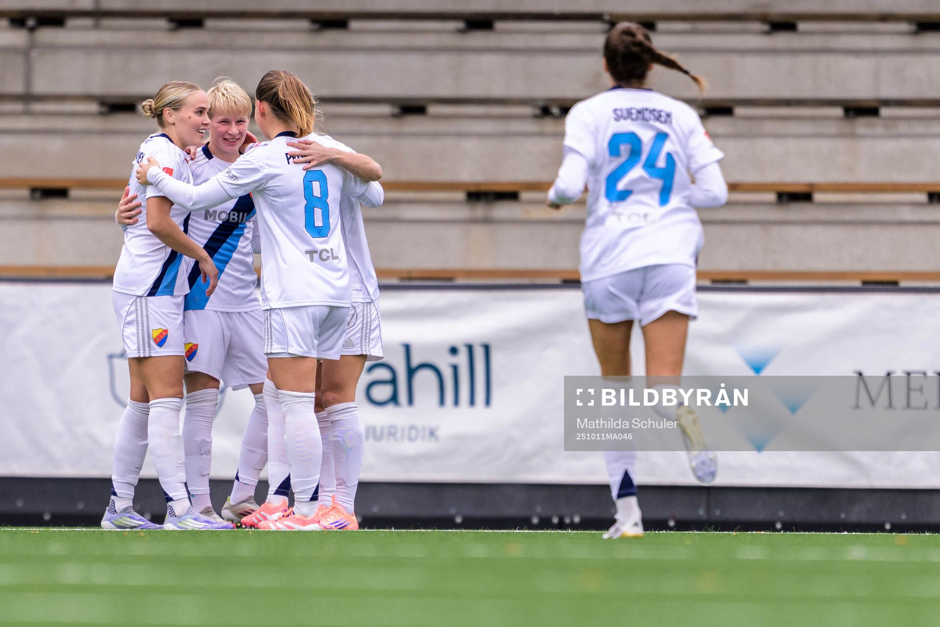 Djurgårdens Olivia Ulenius jublar