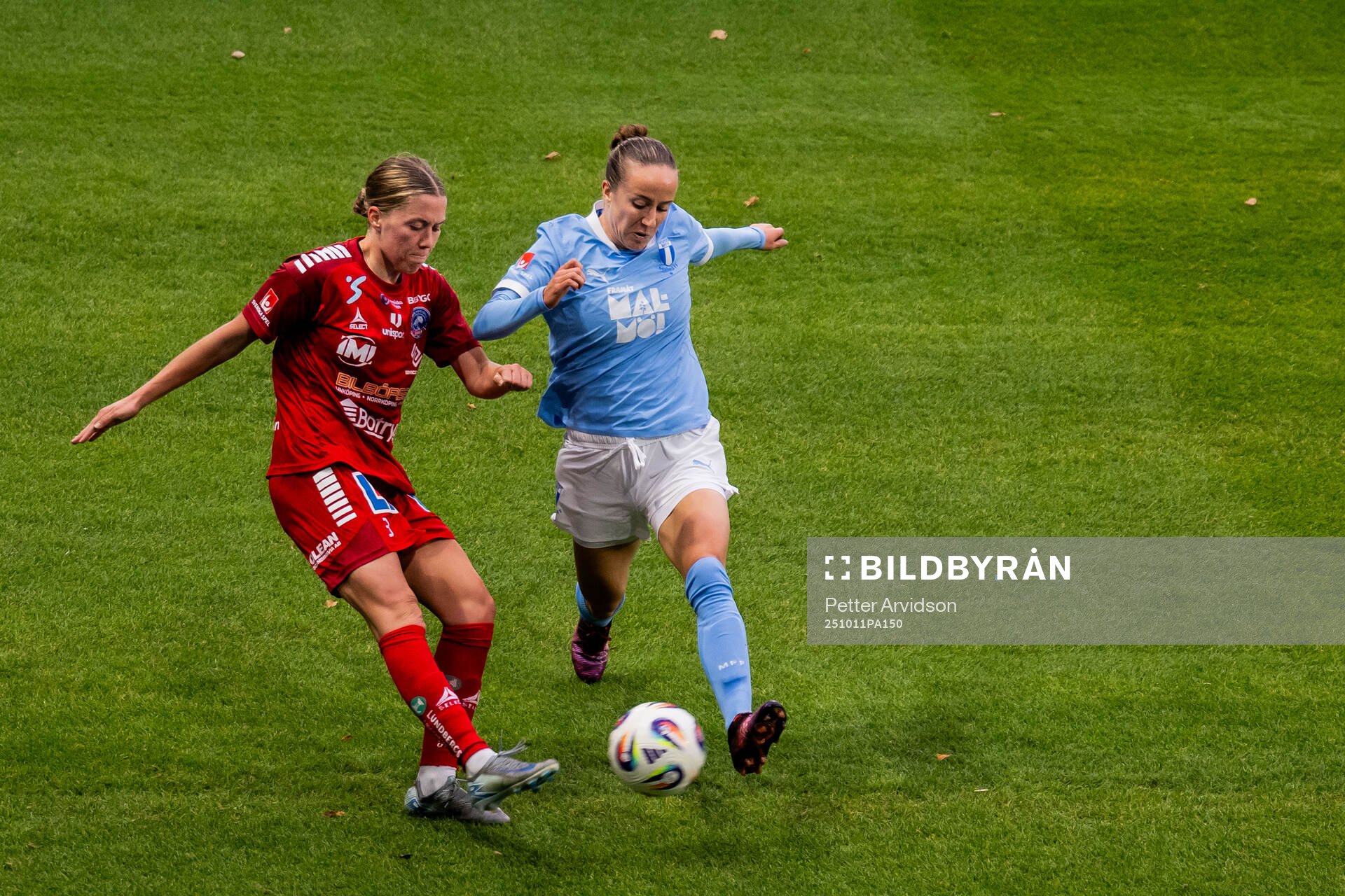 Linköpings Polly Doran och Malmö FFs Anna Plantin