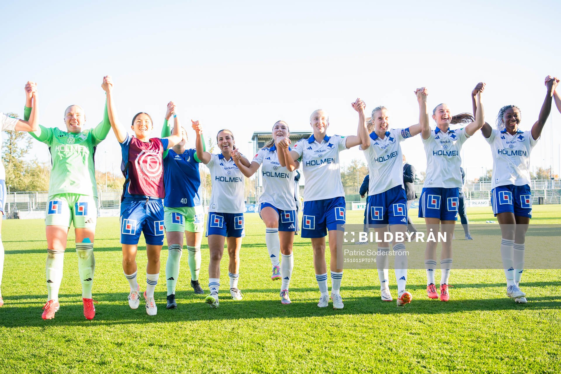 IFK Norrköping FKs spelare jublar