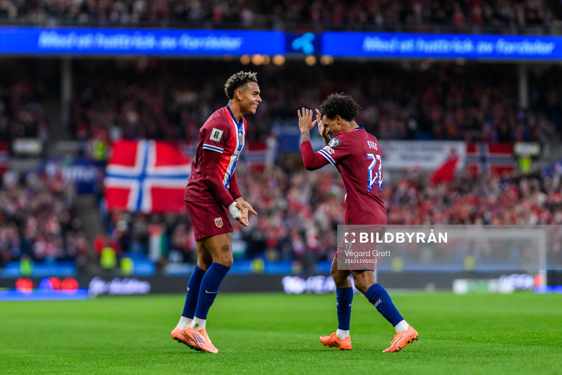 Antonio Nusa of Norway celebrates