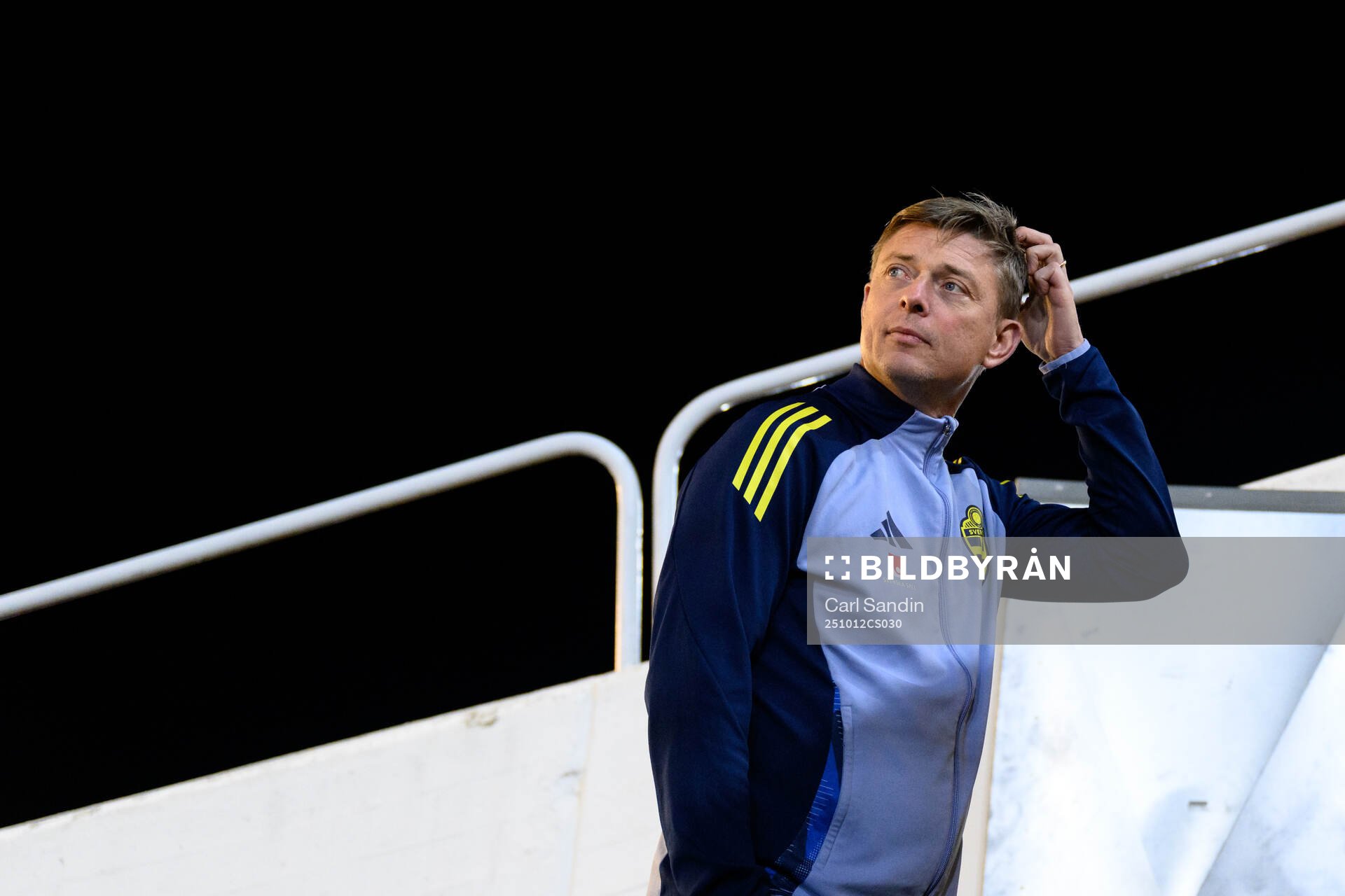 Head coach Jon Dahl Tomasson of the Swedish men's national