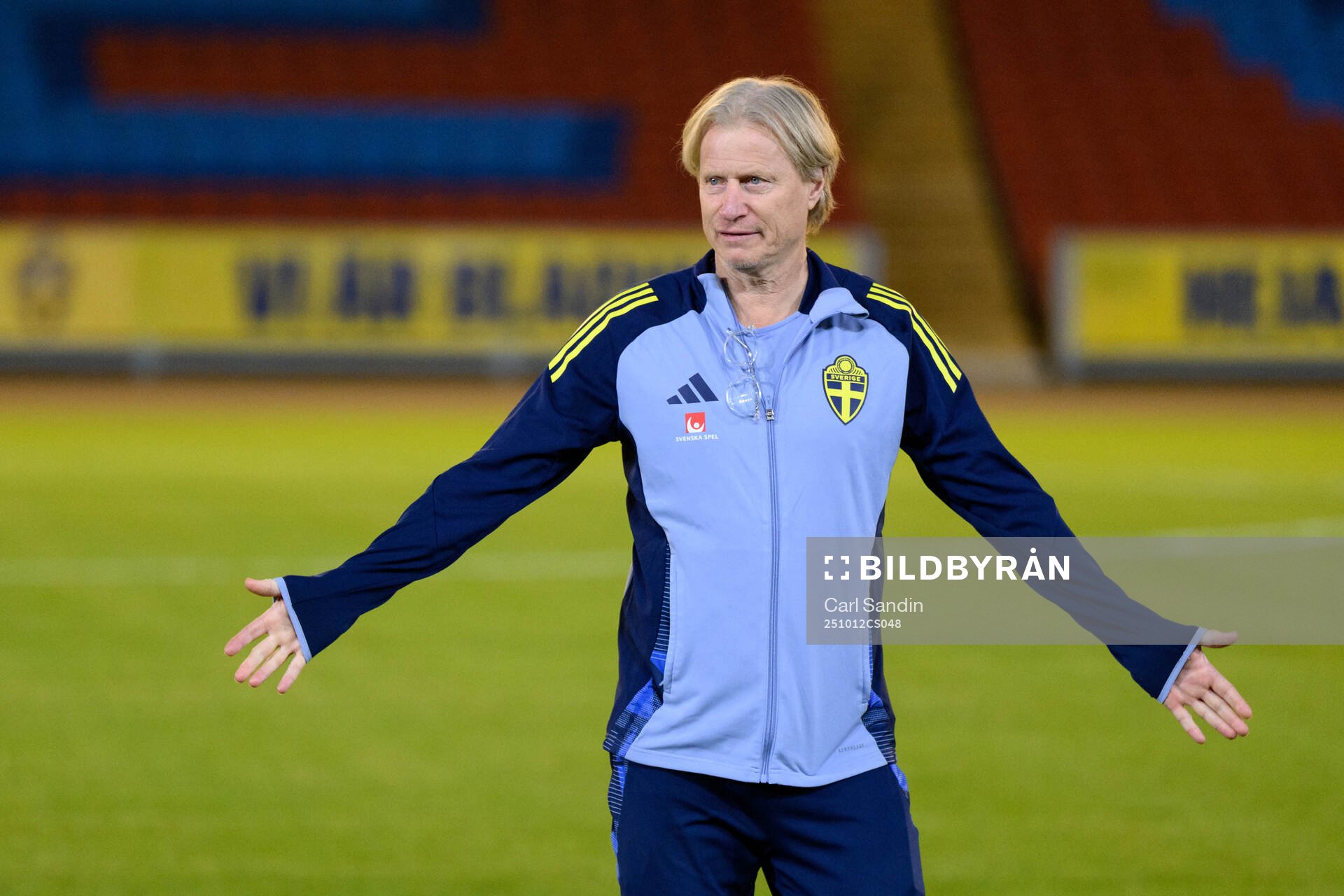 Head of delegation Stefan Pettersson of the Swedish men's