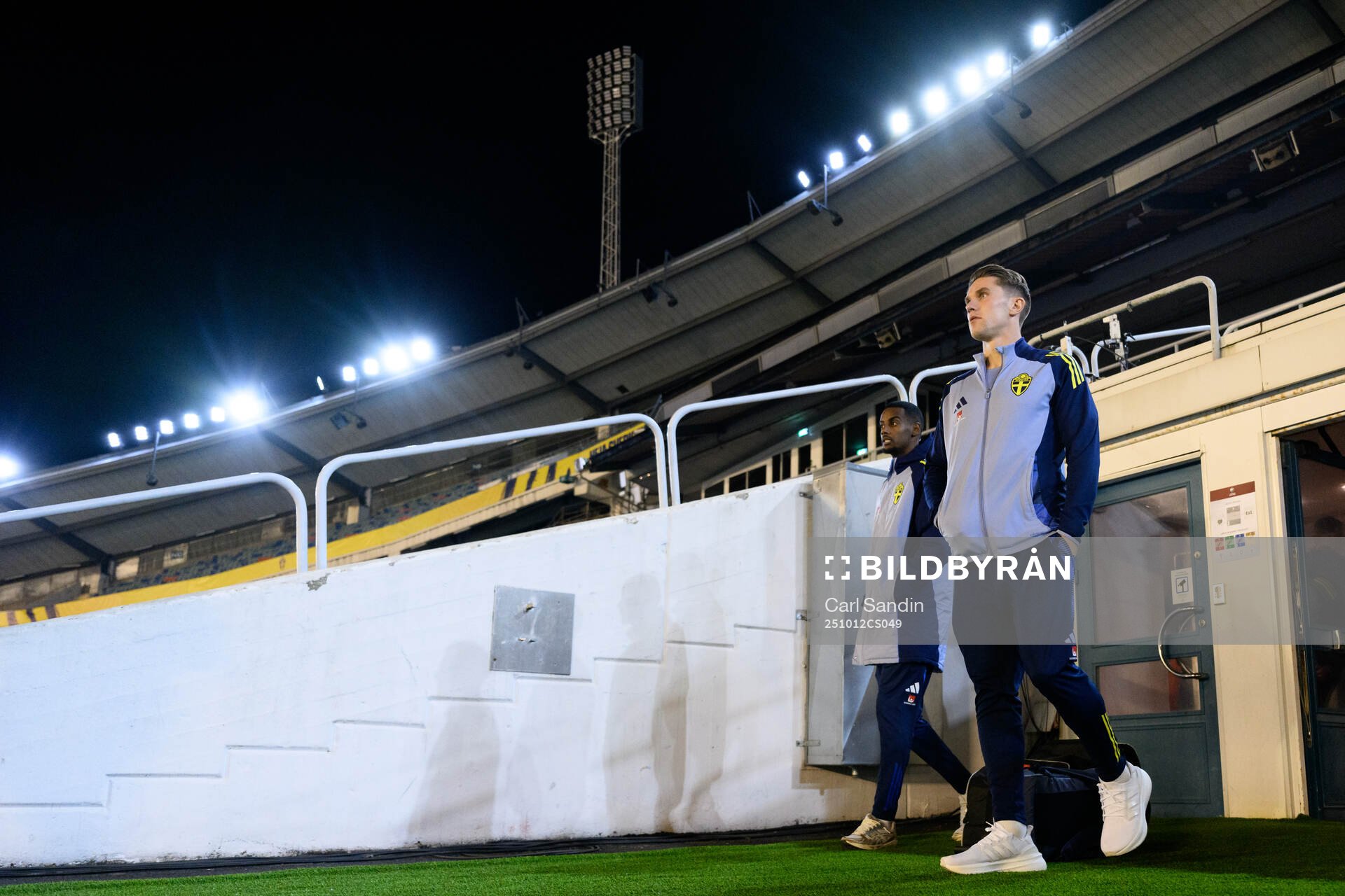Alexander Isak and Viktor Gyökeres of the Swedish men's