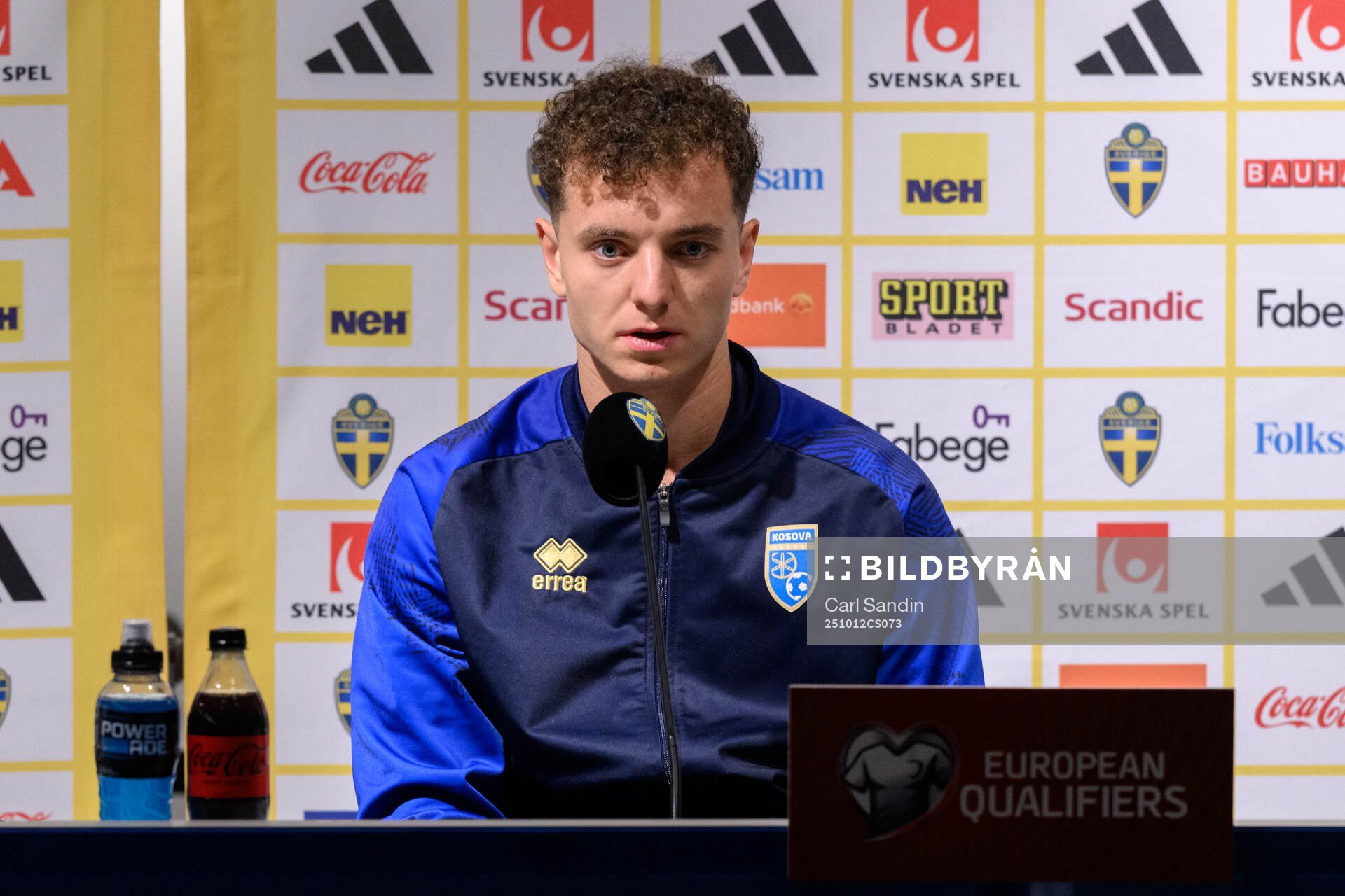 Fisnik Asllani