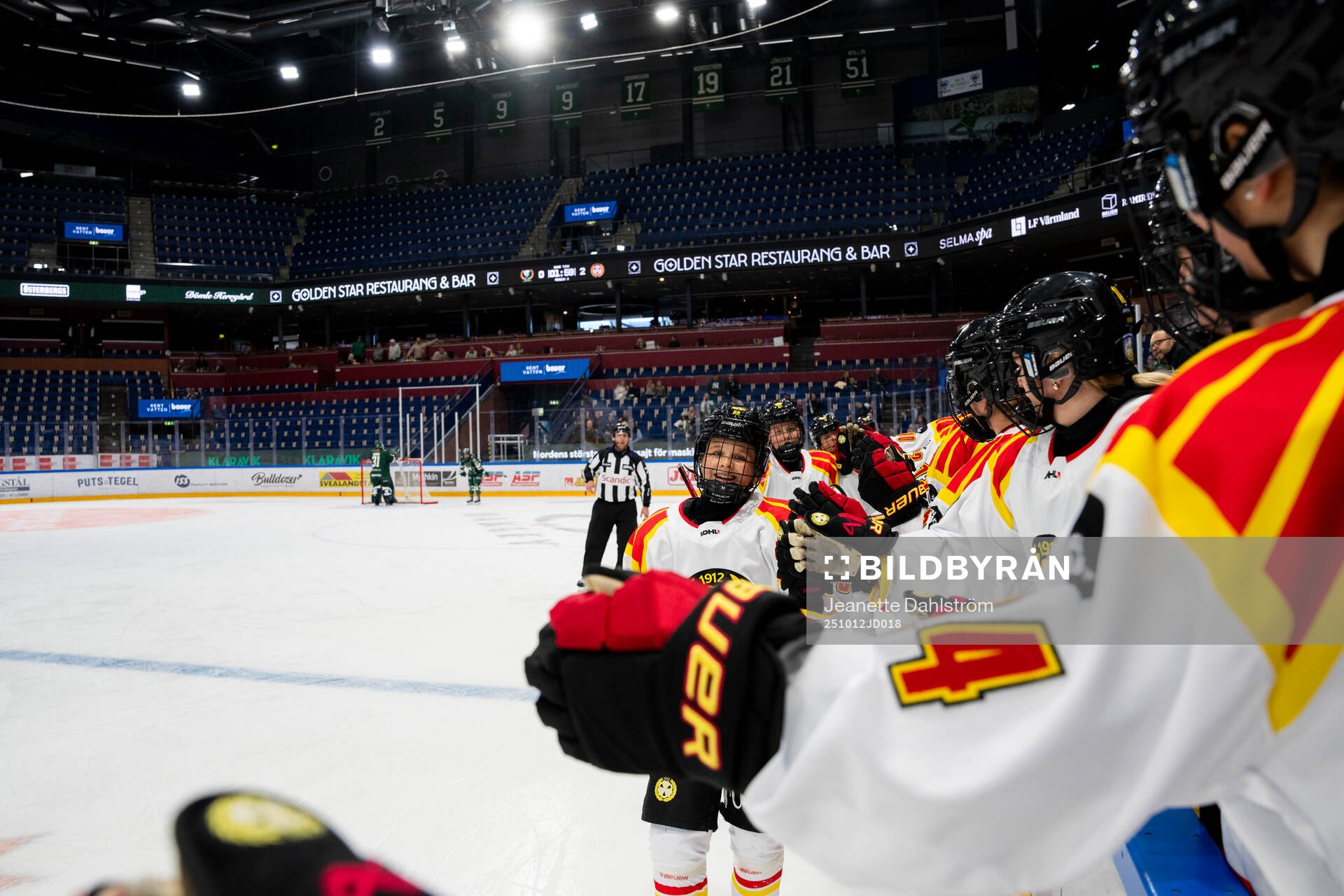 Brynäs Selma Karlsson jublar