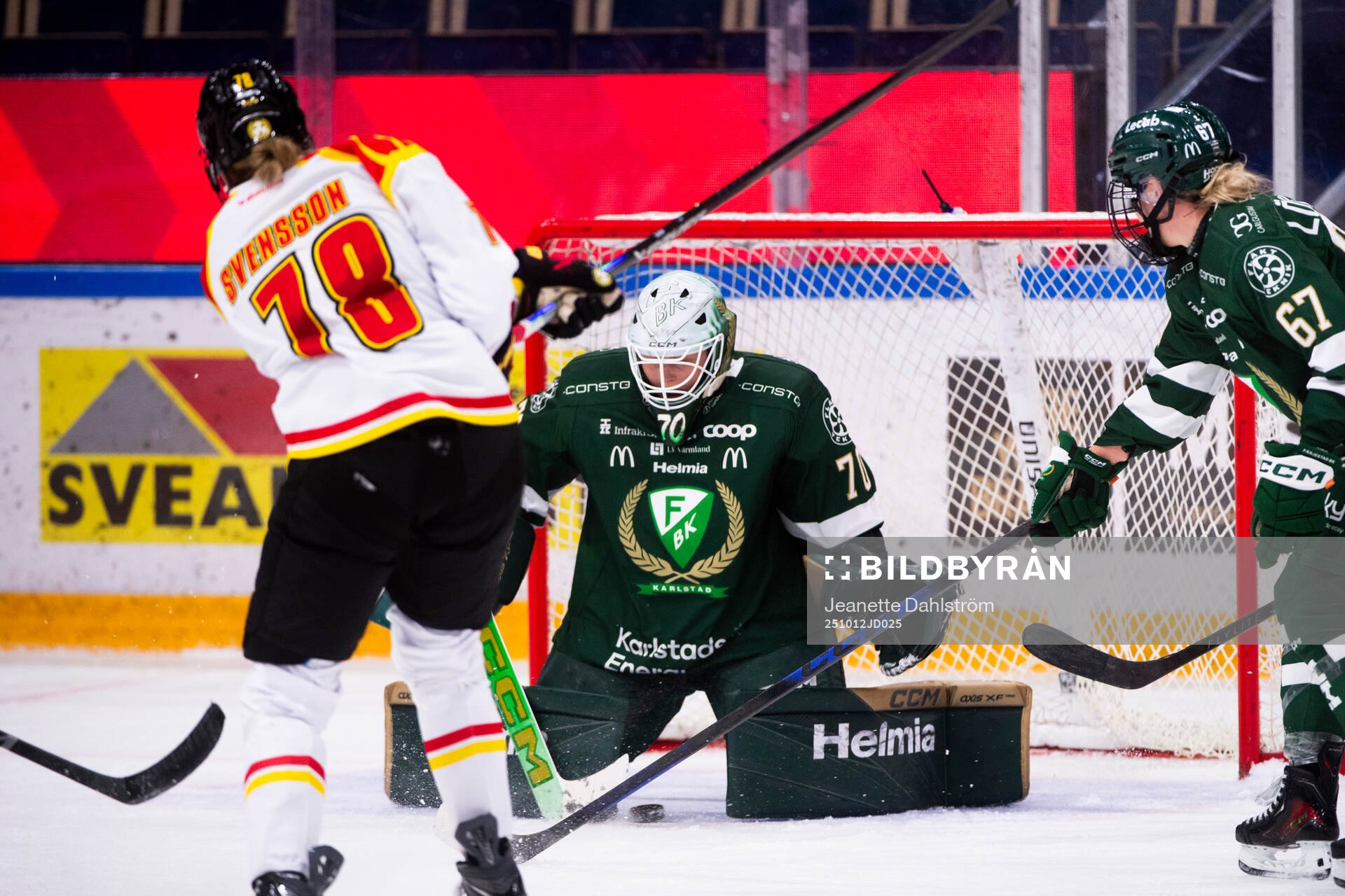 Brynäs Elin Svensson gör 5-6 målet, Färjestads målvakt