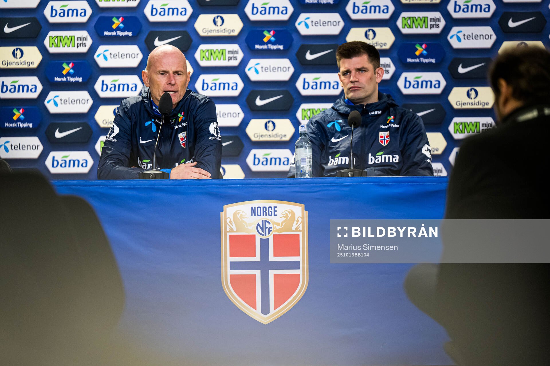 Head coach Ståle Solbakken and press officer Morten