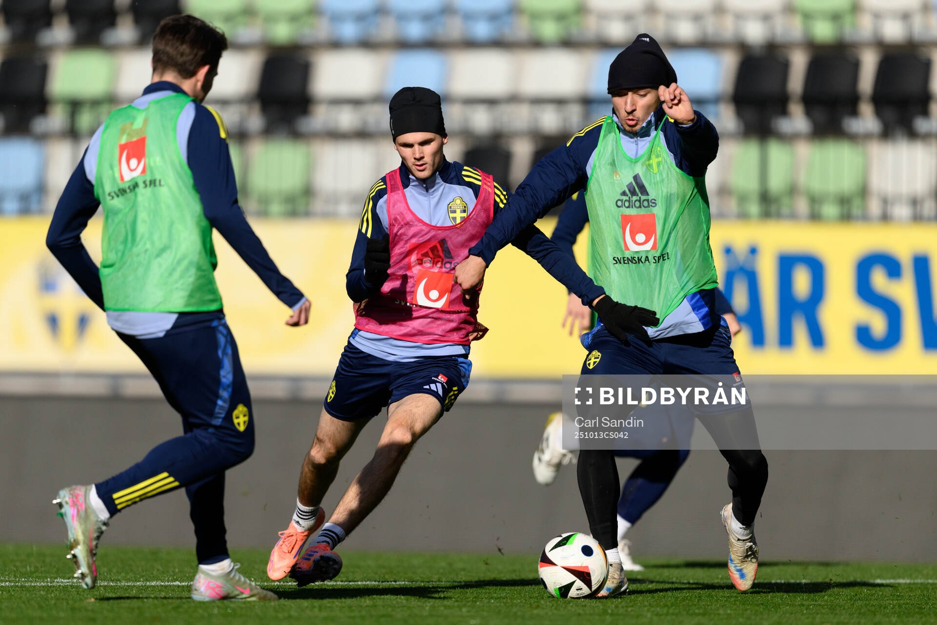 Williot Swedberg and Elison Makolli of the Swedish under-21