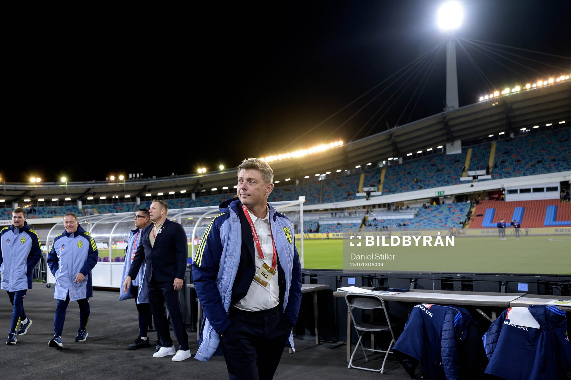 Head coach Jon Dahl Tomasson of Sweden