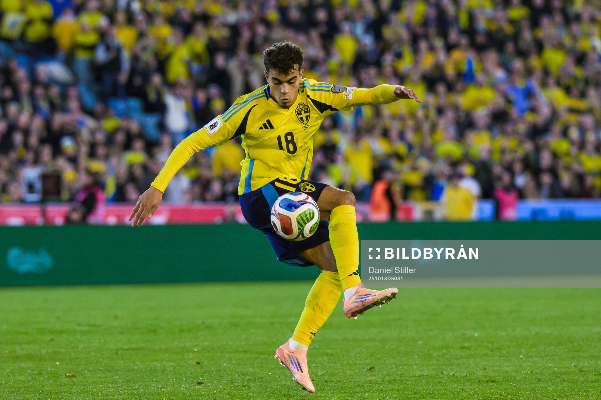Yasin Ayari of Sweden