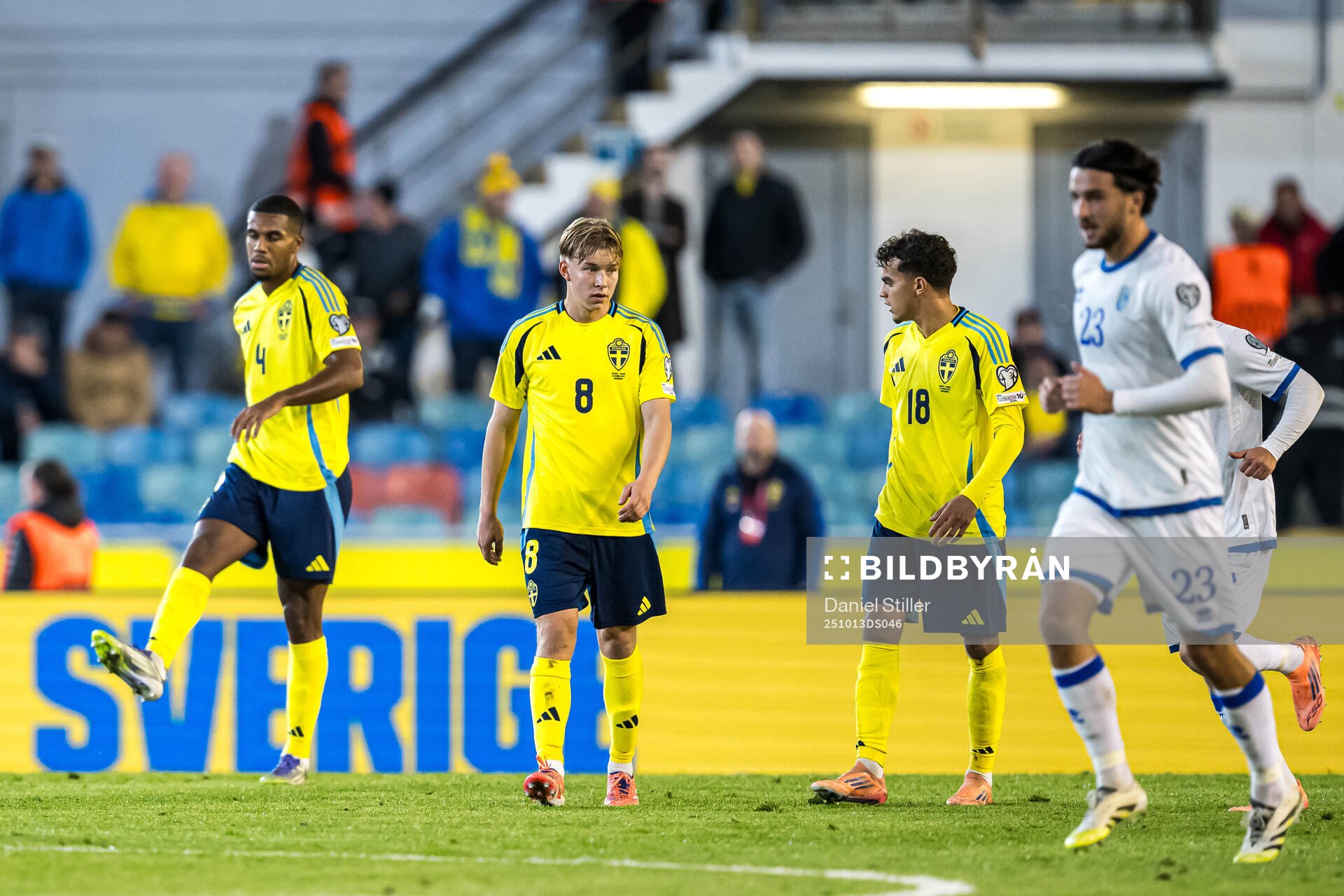 Isak Hien , Daniel Svensson and Yasin Ayari of Sweden look