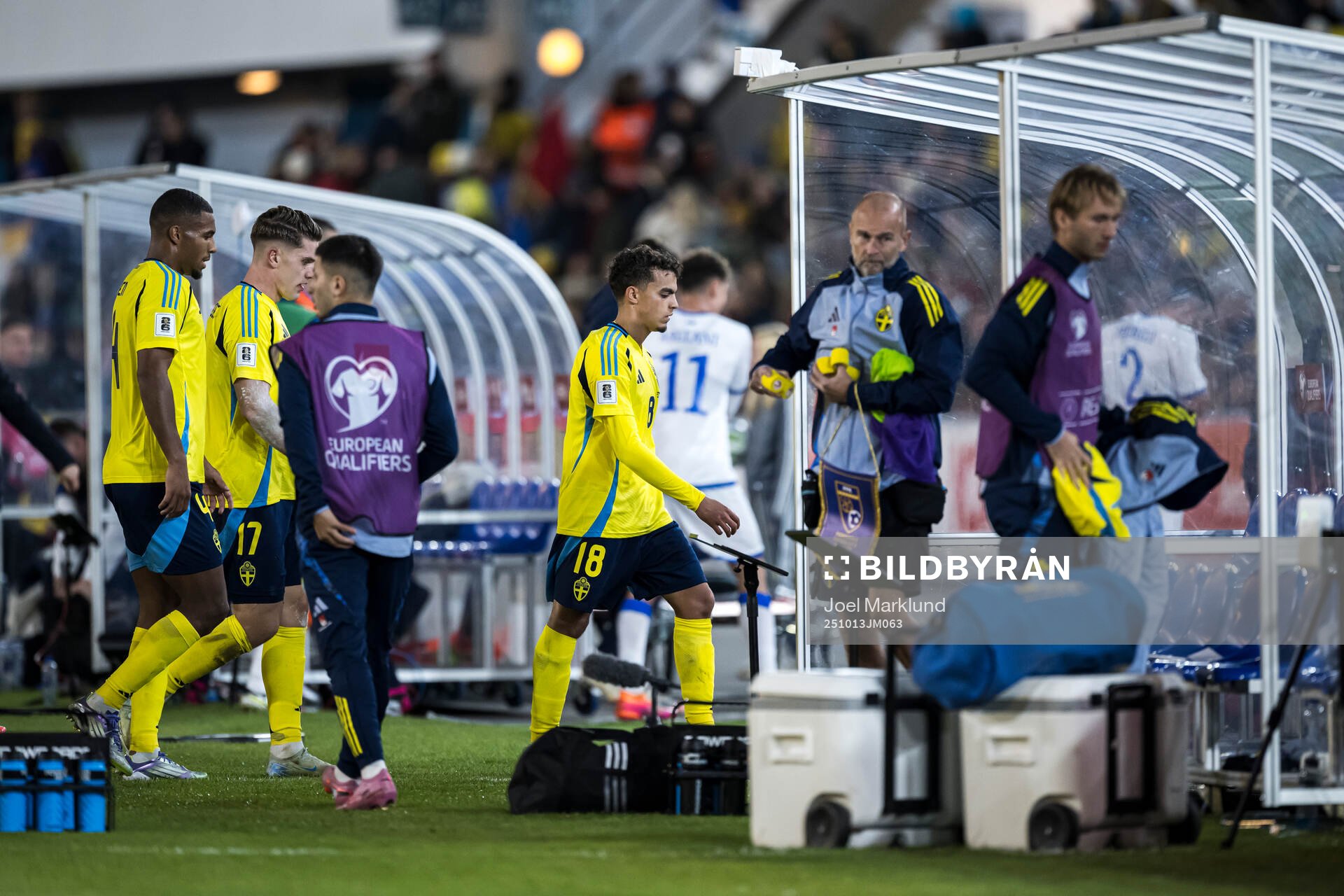 Isak Hien, Viktor Gyökeres, and Yasin Ayari of Sweden look