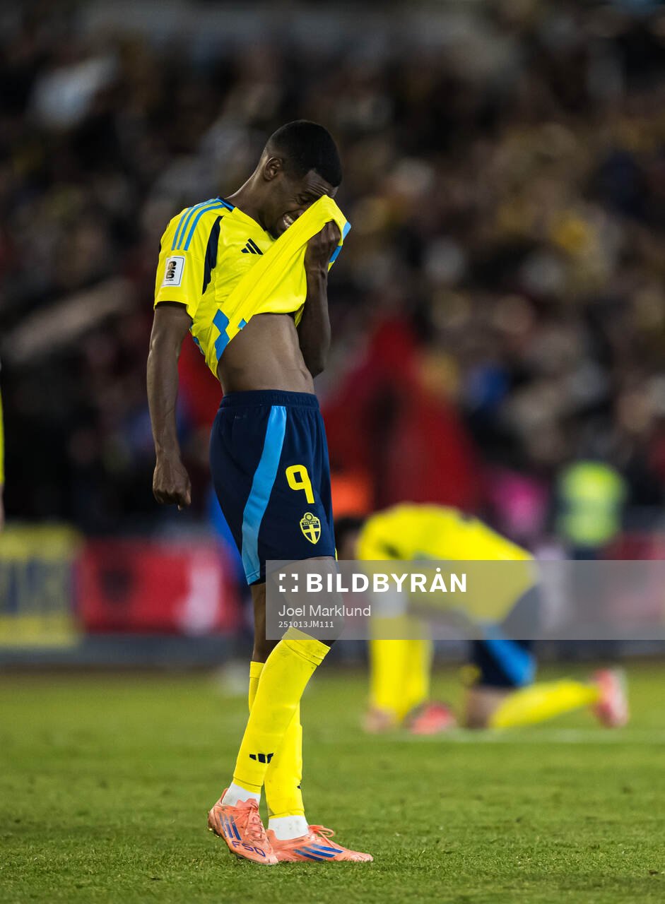 Alexander Isak of Sweden looks dejected