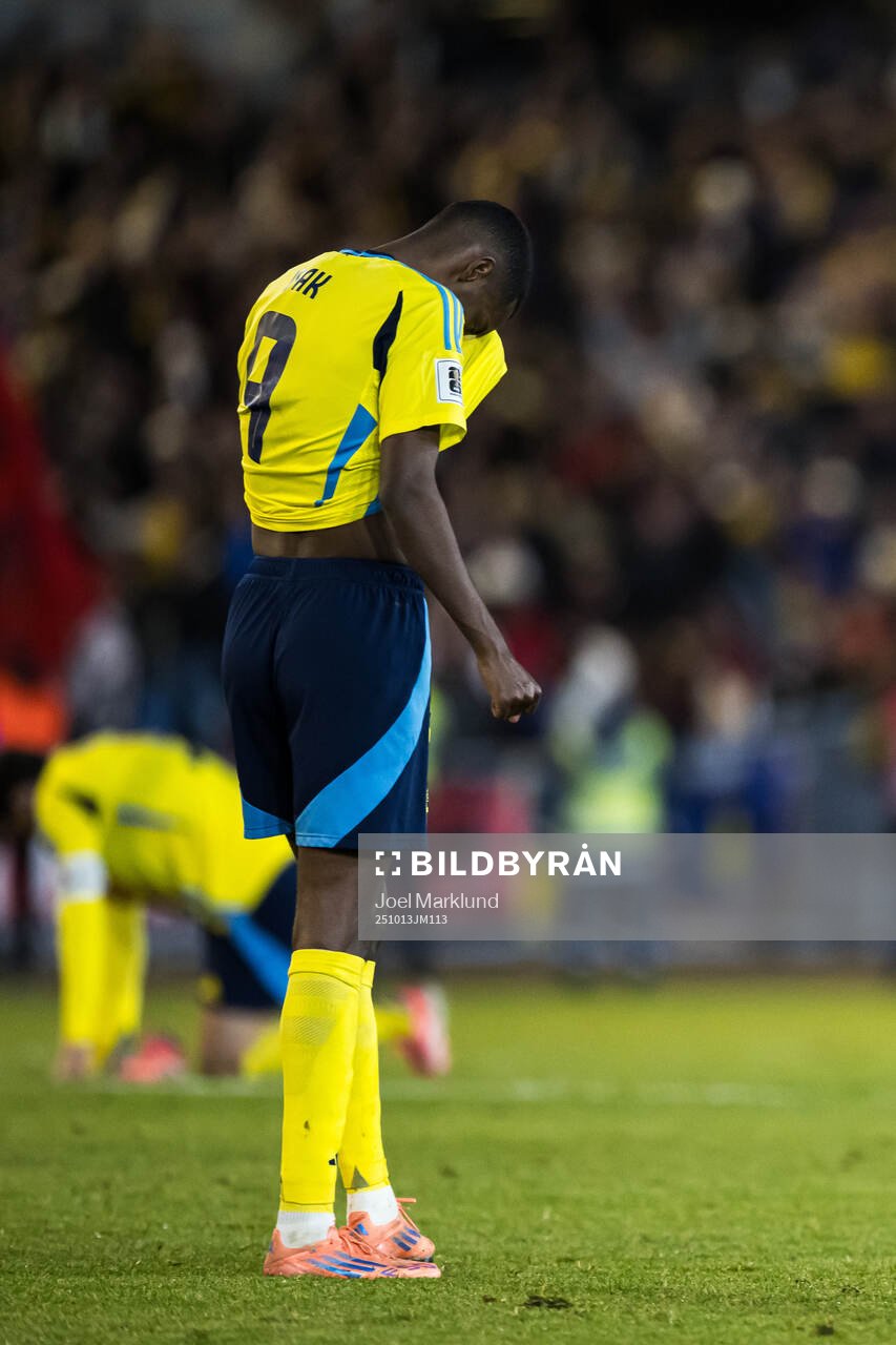 Alexander Isak of Sweden looks dejected