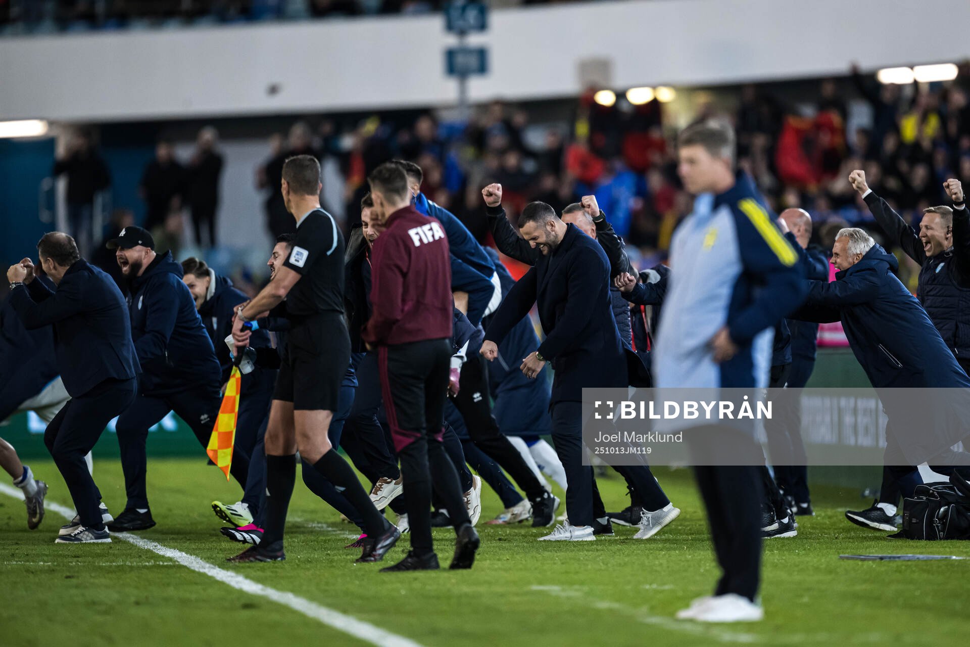 Head coach Franco Foda of Kosovo celebrates behind Head