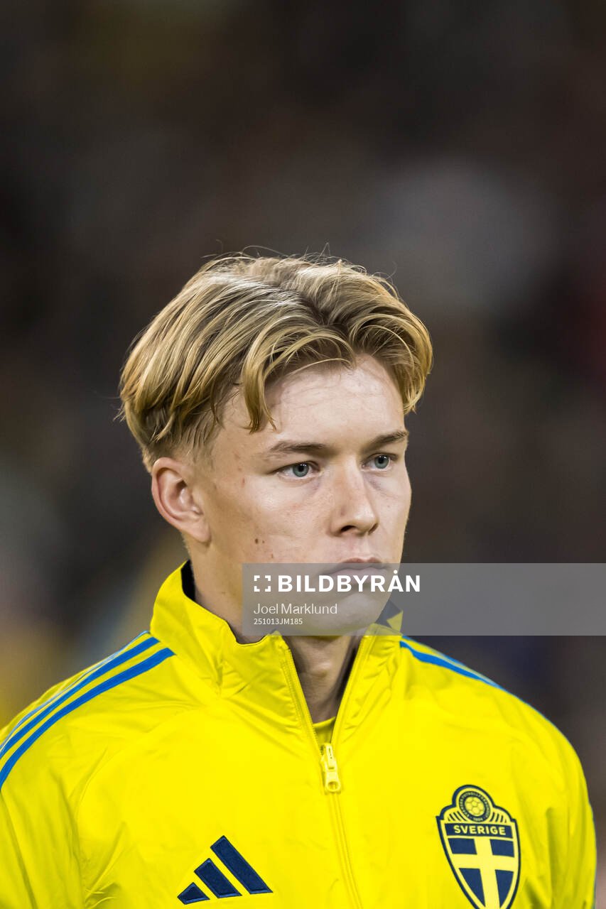 Daniel Svensson of Sweden