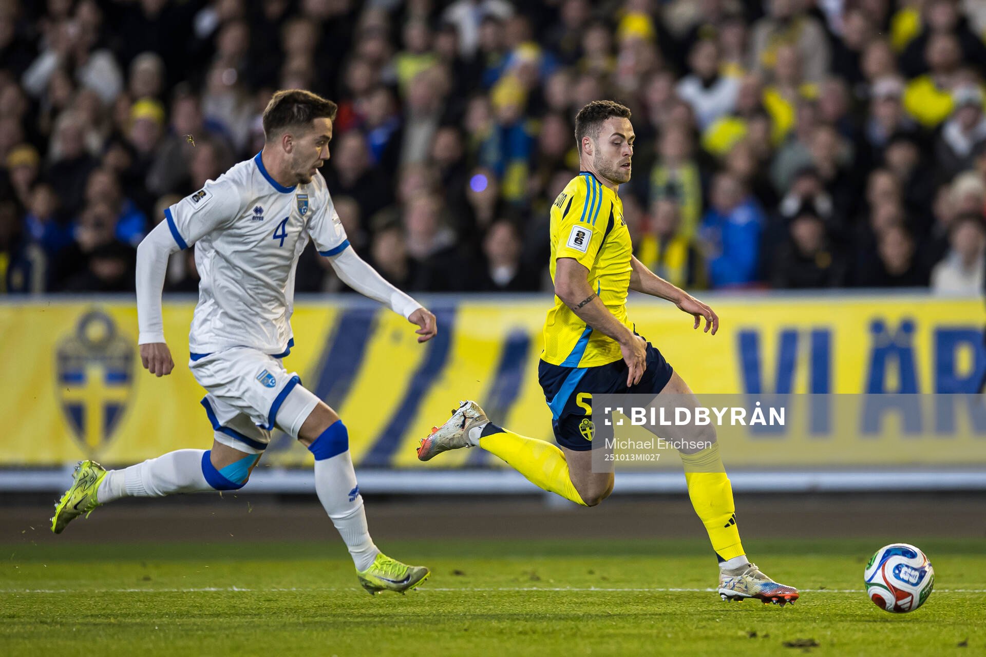 Ilir Krasniqi of Kosovo and Gabriel Gudmundsson of Sweden