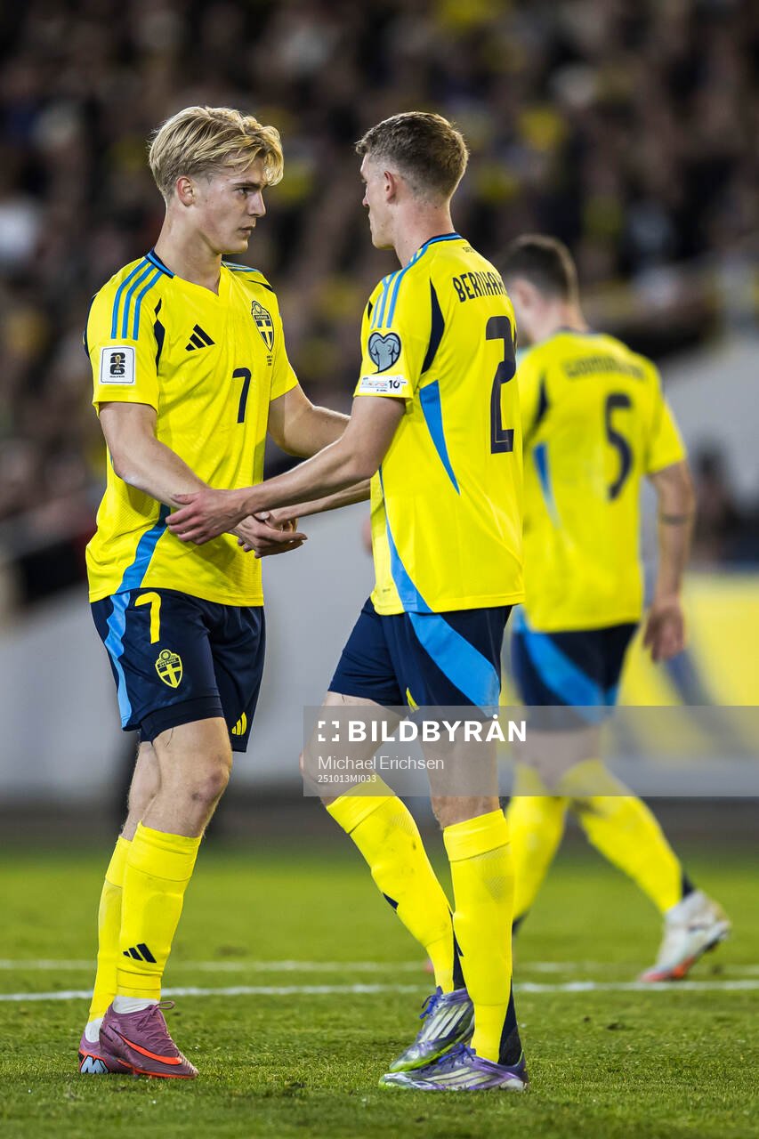 Lucas Bergvall of Sweden