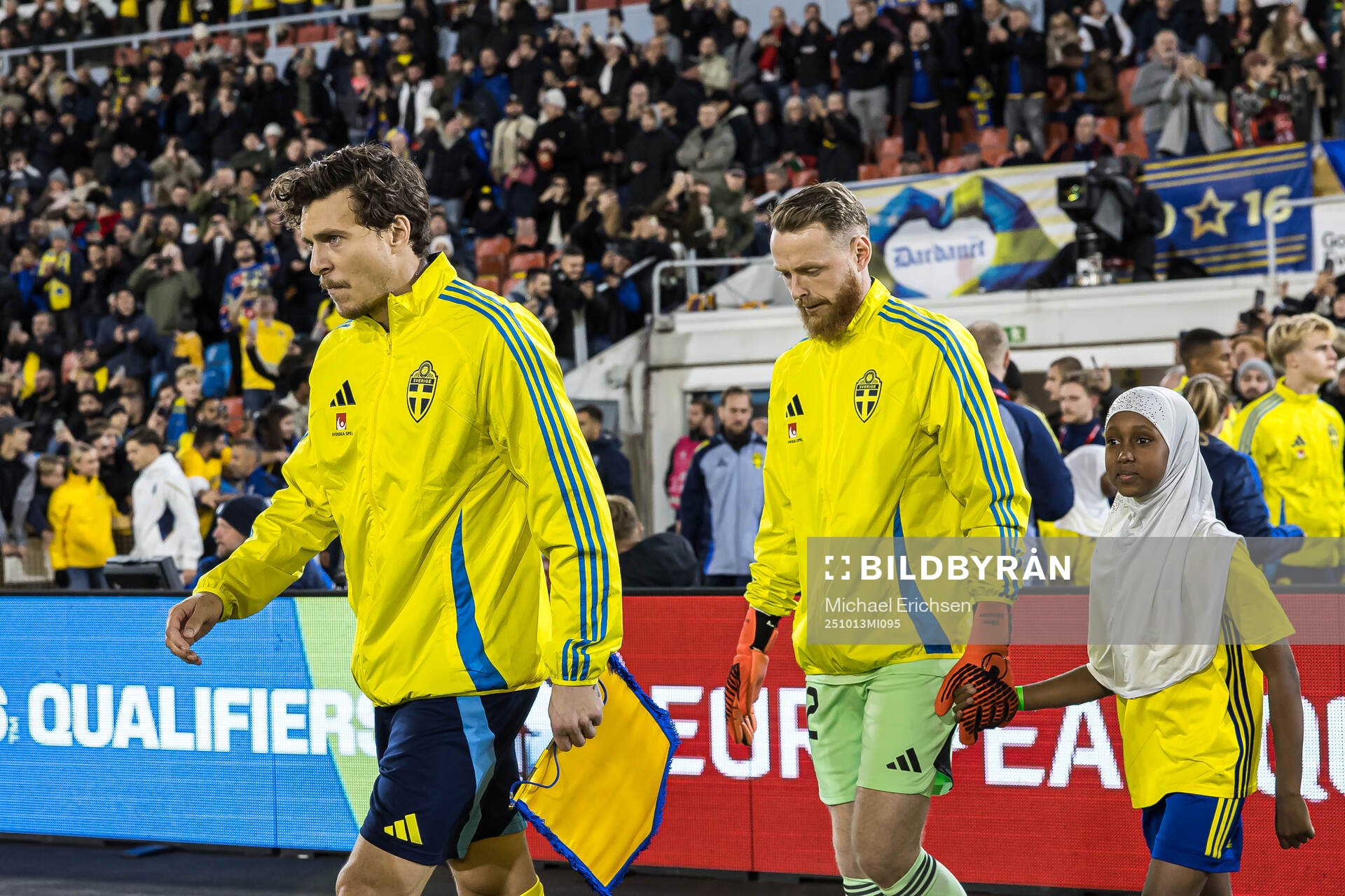 Victor Nilsson Lindelöf and goalkeeper Viktor Johansson of