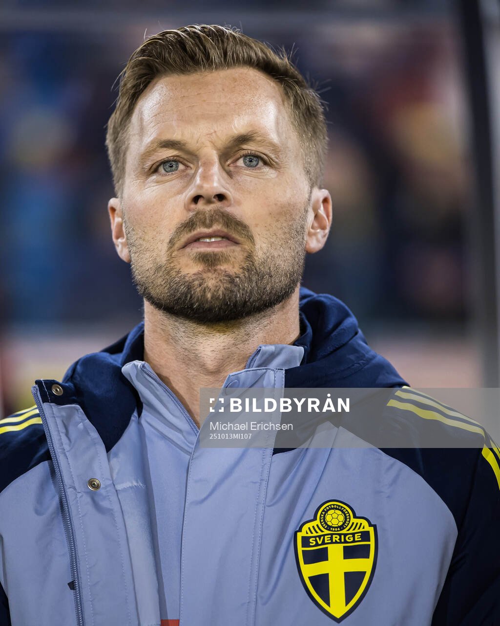 Assistant coach Sebastian Larsson of Sweden
