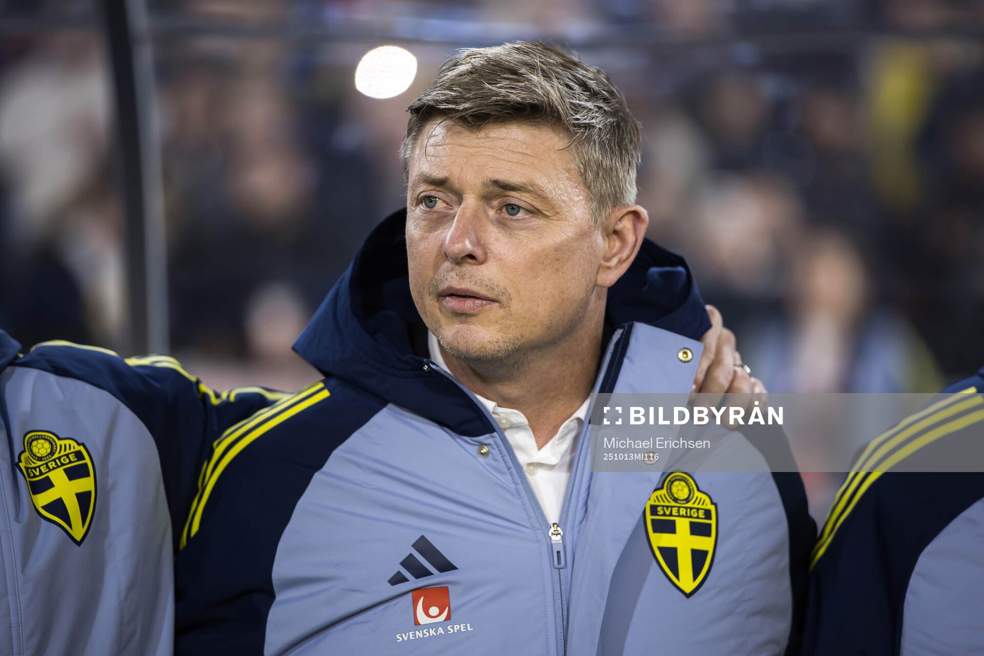 Head coach Jon Dahl Tomasson of Sweden