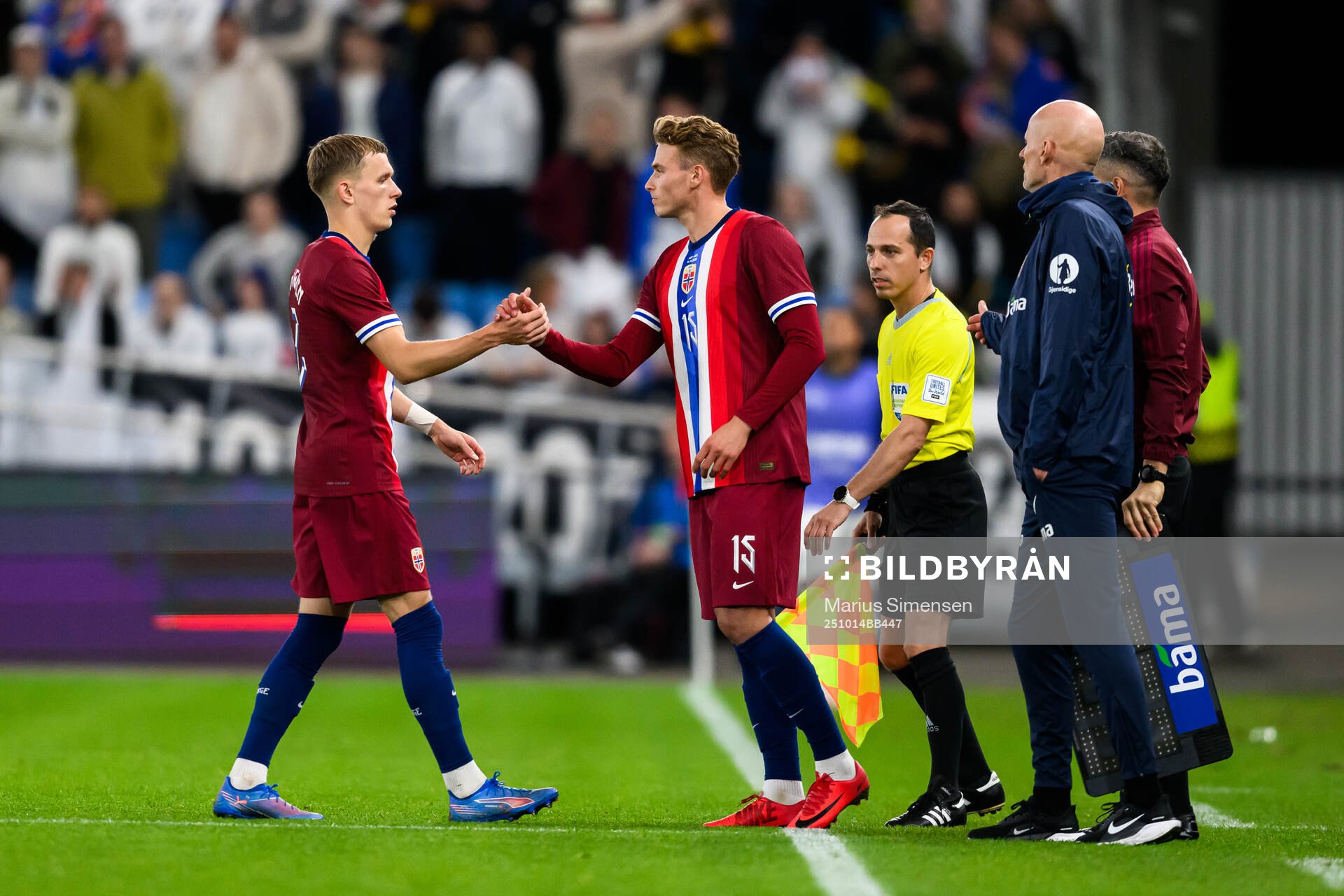 Marcus Pedersen changes with Sebastian Sebulonsen of Norway