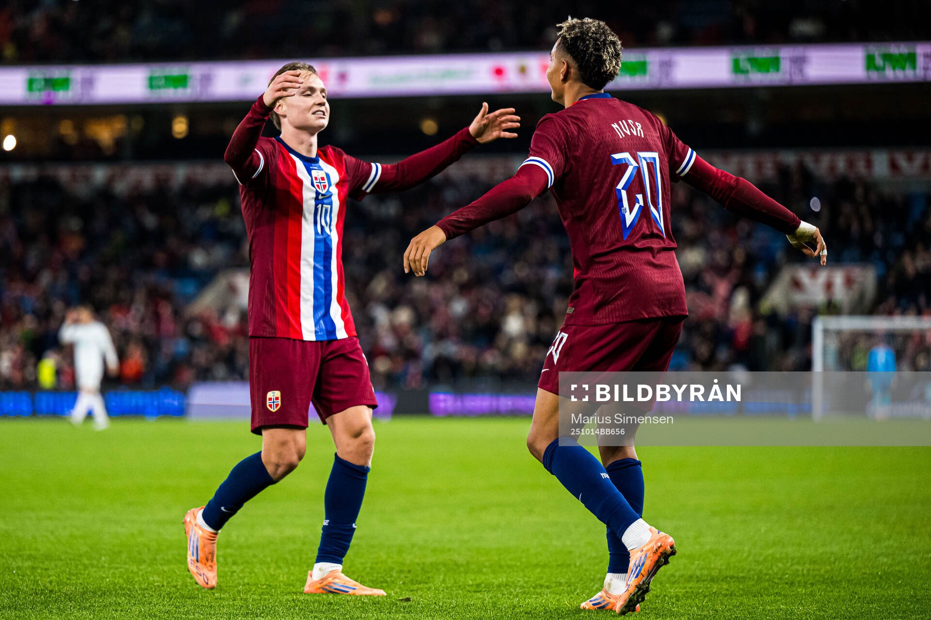 Antonio Nusa of Norway celebrates with Andreas Schjelderup