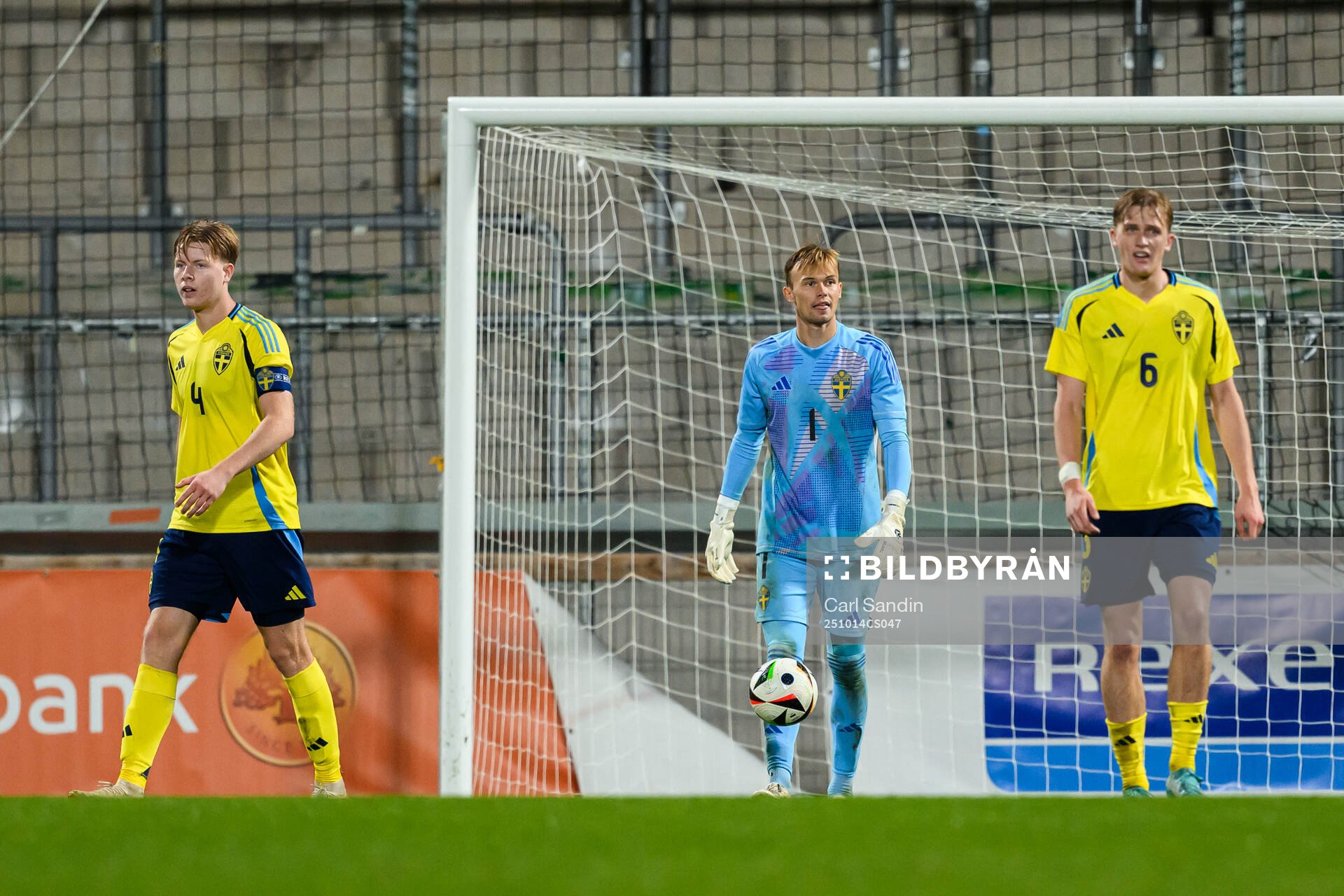 Nils Zätterström, goalkeeper André Picornell and Olle
