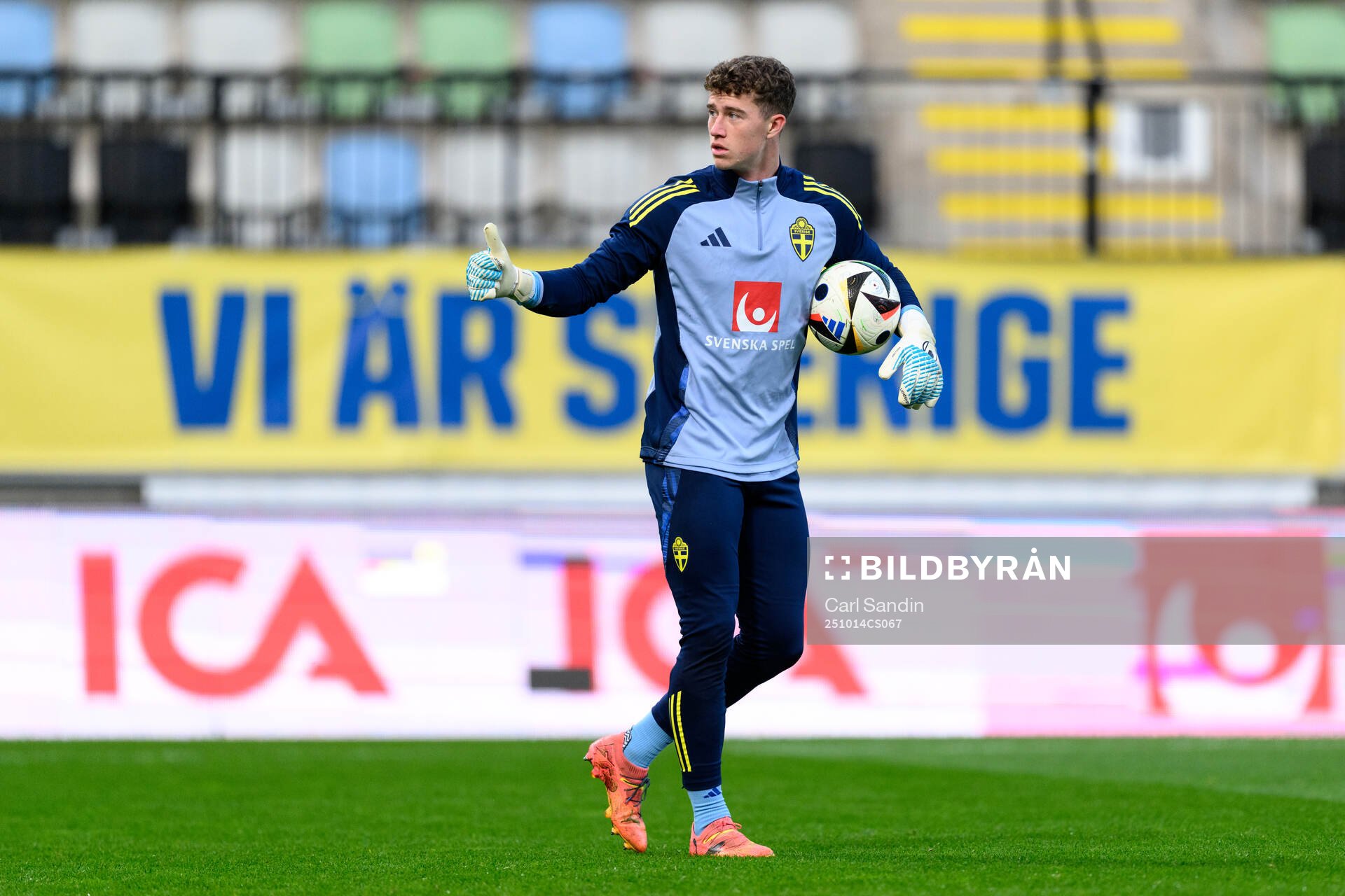 Goalkeeper Viktor Andersson of Sweden