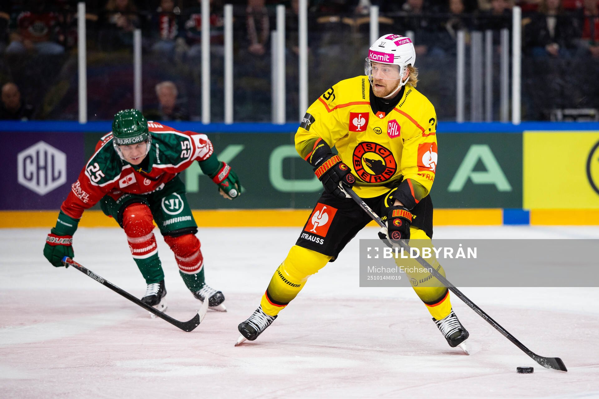 Anton Lindholm of SC Bern