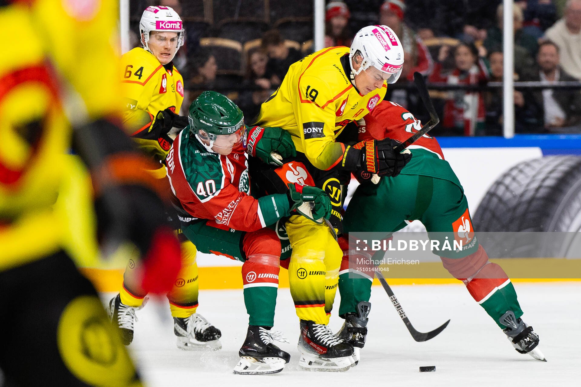Waltteri Merelä of SC Bern and Jacob Peterson and