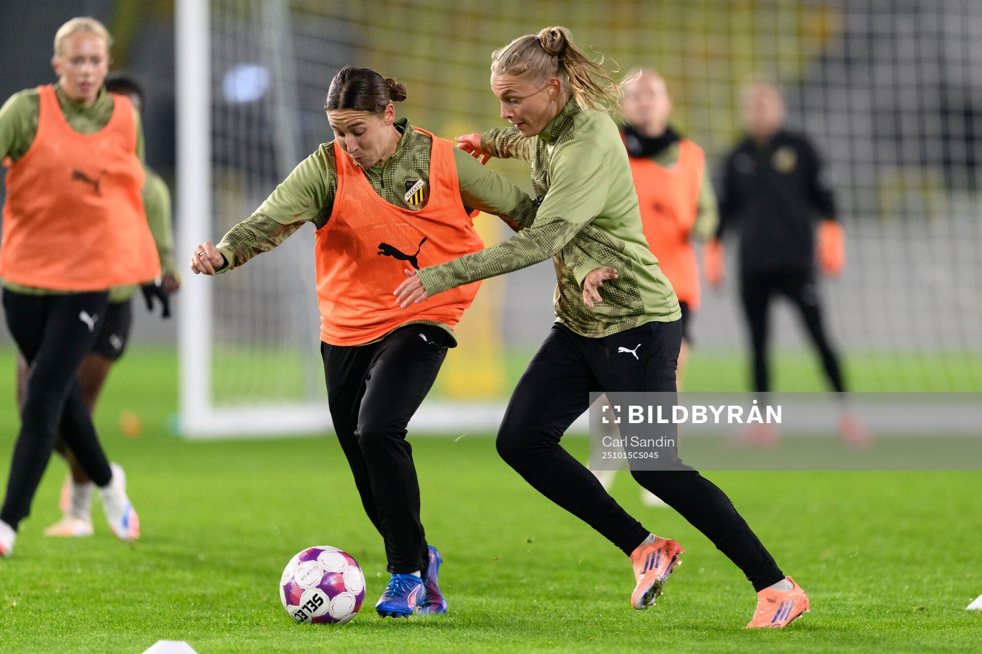 Tabby Tindell and Stine Sandbech