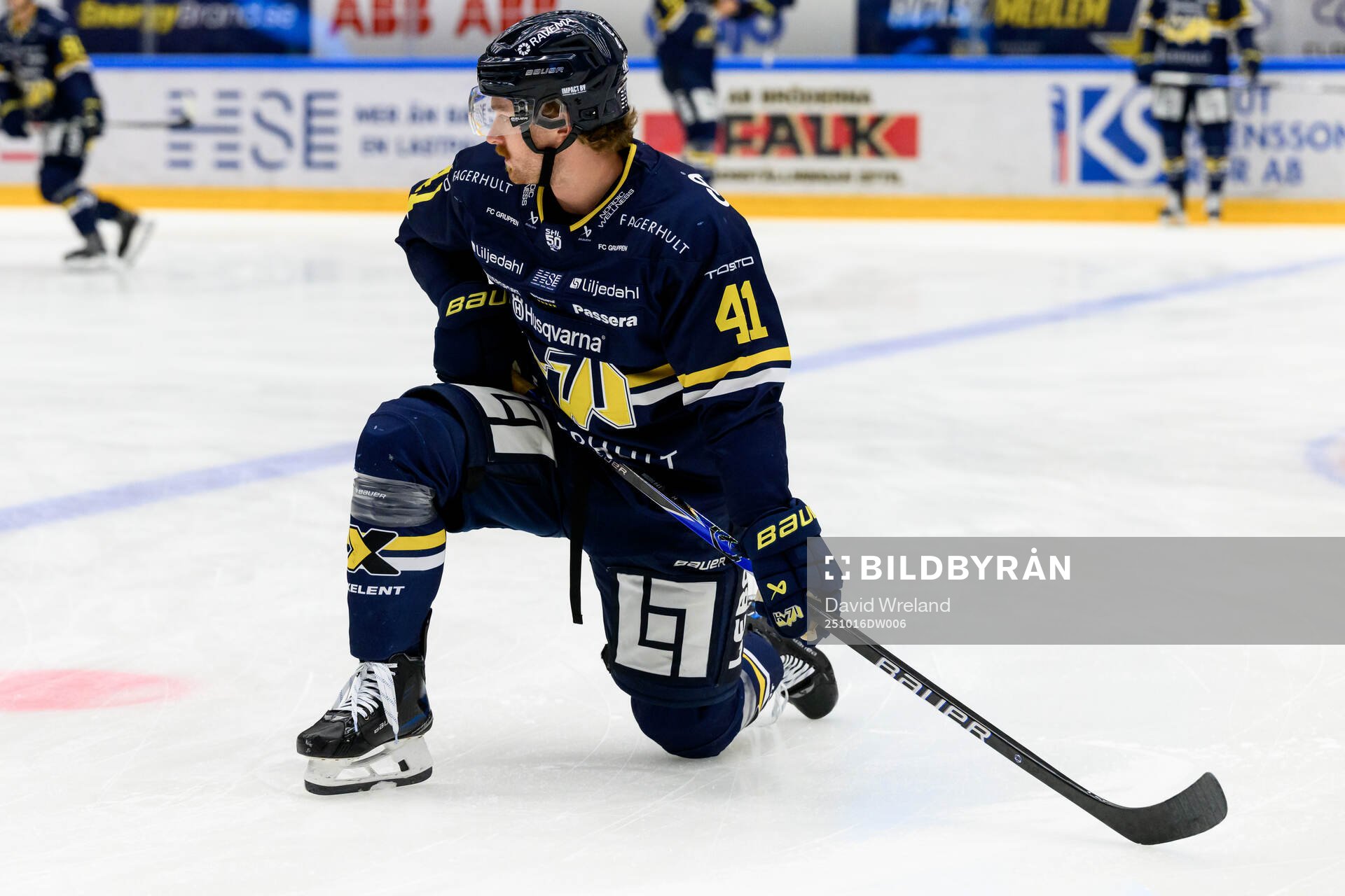 HV71s Riley Woods