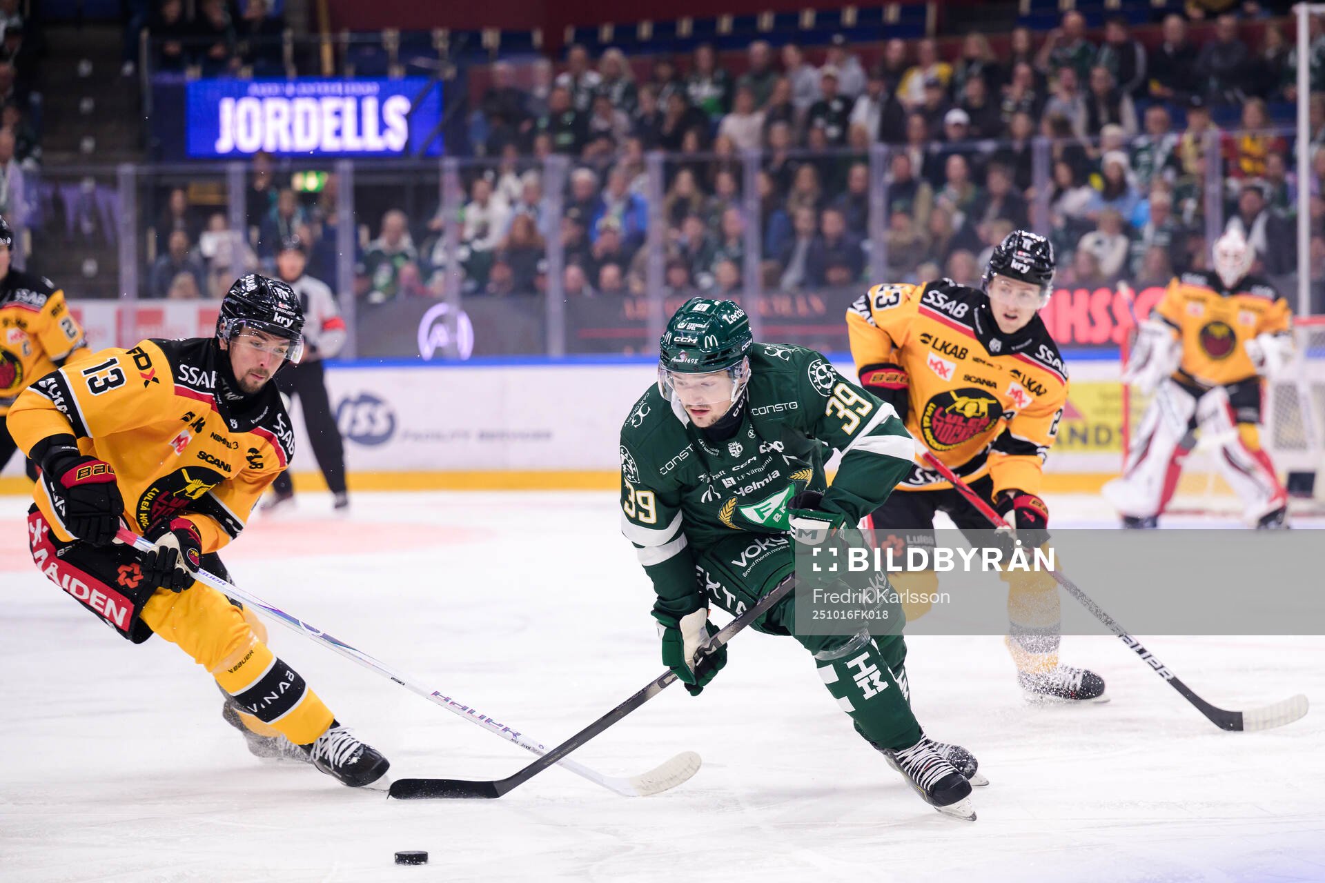 Luleås Eetu Koivistoinen och Färjestads Luke Philp