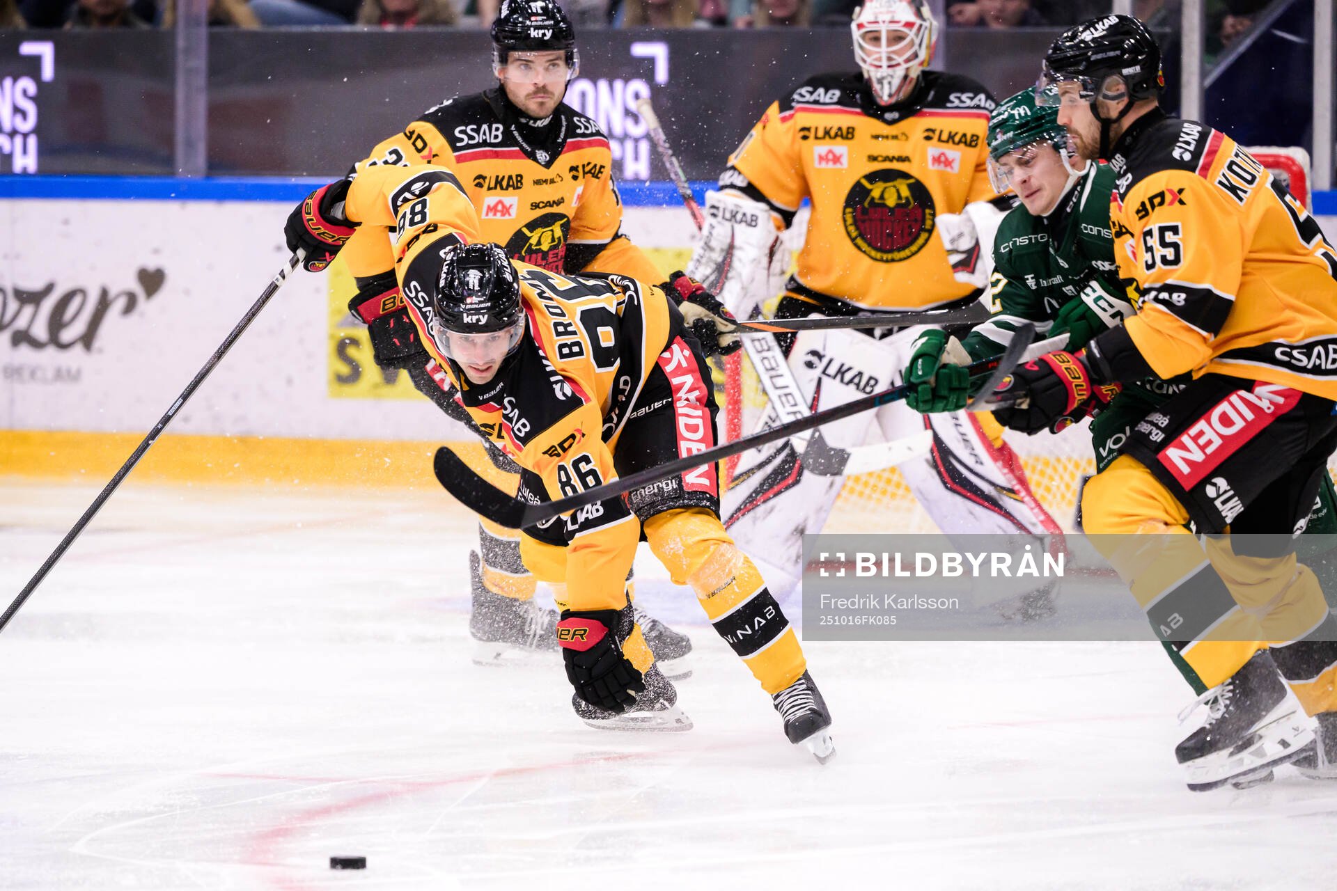 Luleås Mathias Bromé och Färjestads Lucas Forsell