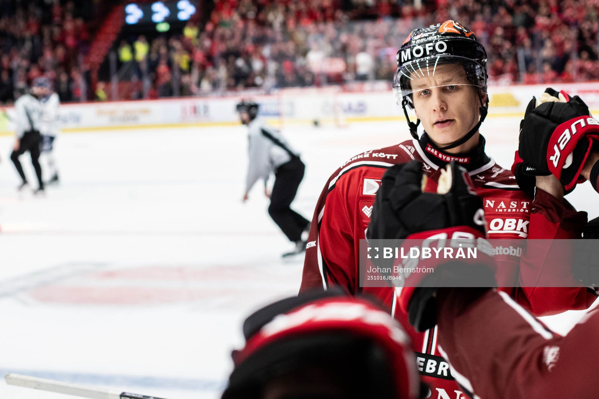 Örebros Patrik Puistola jublar