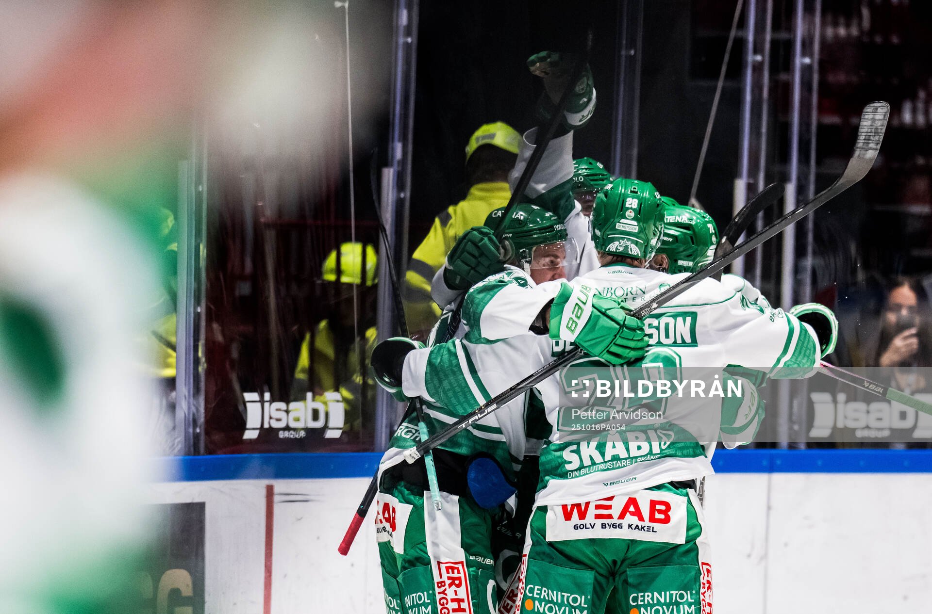 Rögles Calvin De Haan jublar