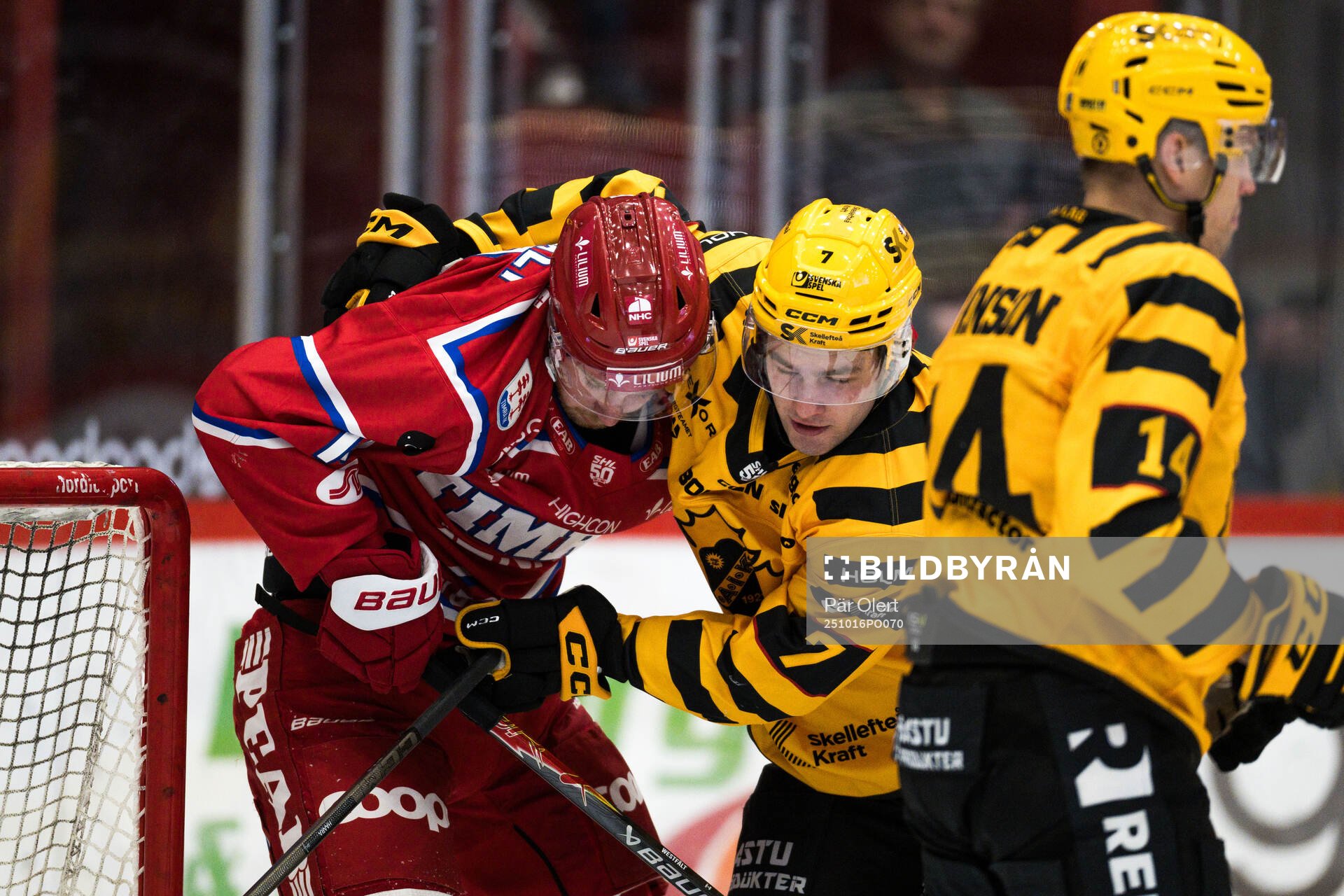 Timrås Marcus Westfält och Skellefteås Frans Haara