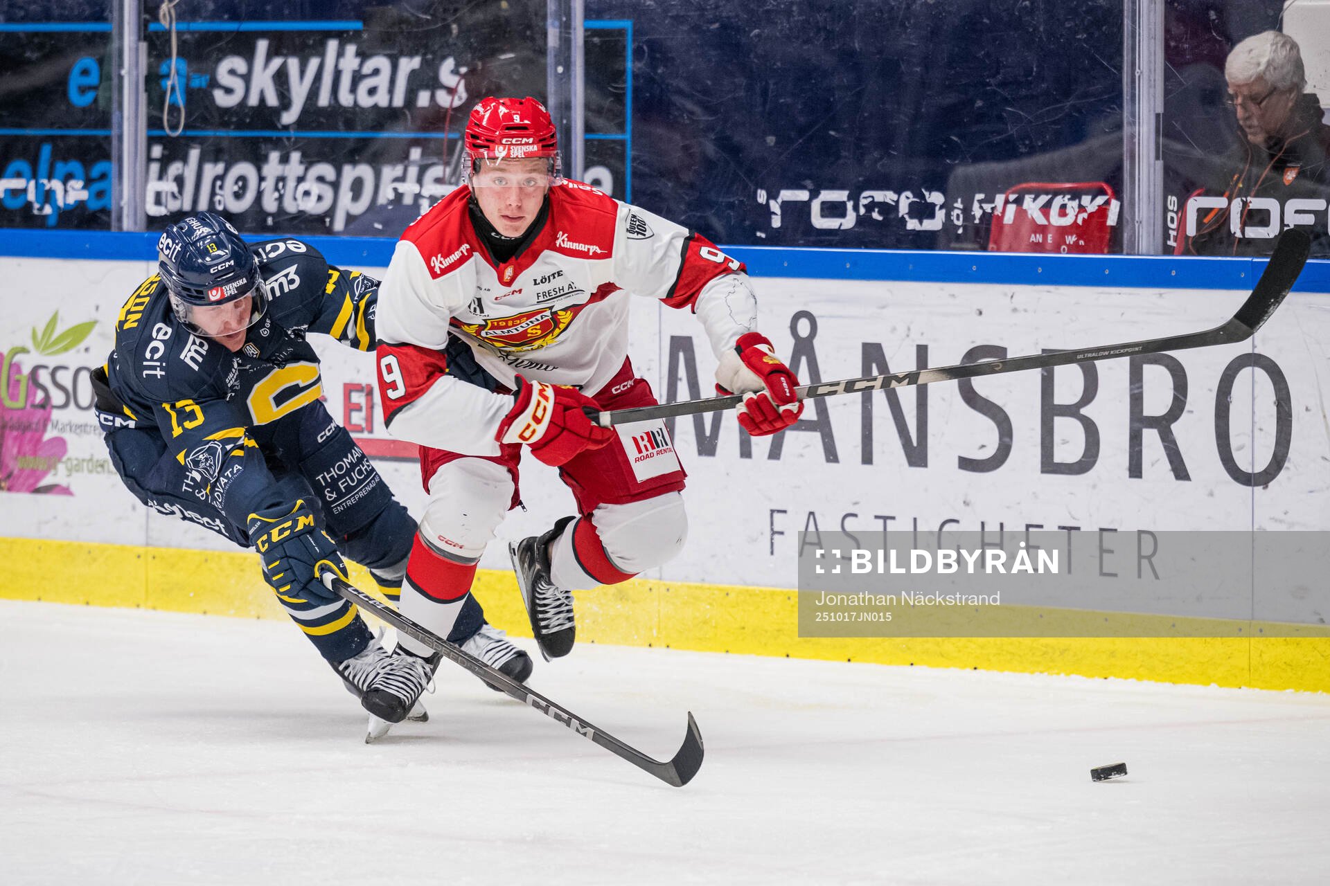 Södertäljes Henrik Eriksson och Almtunas Eric Bürger
