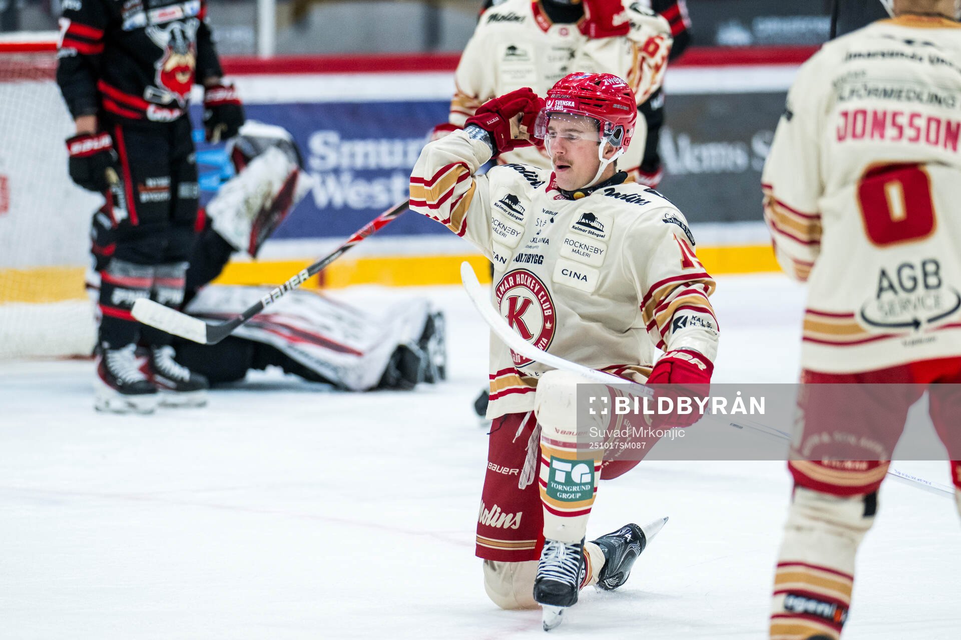 Kalmars Andrew Vanderbeck jublar