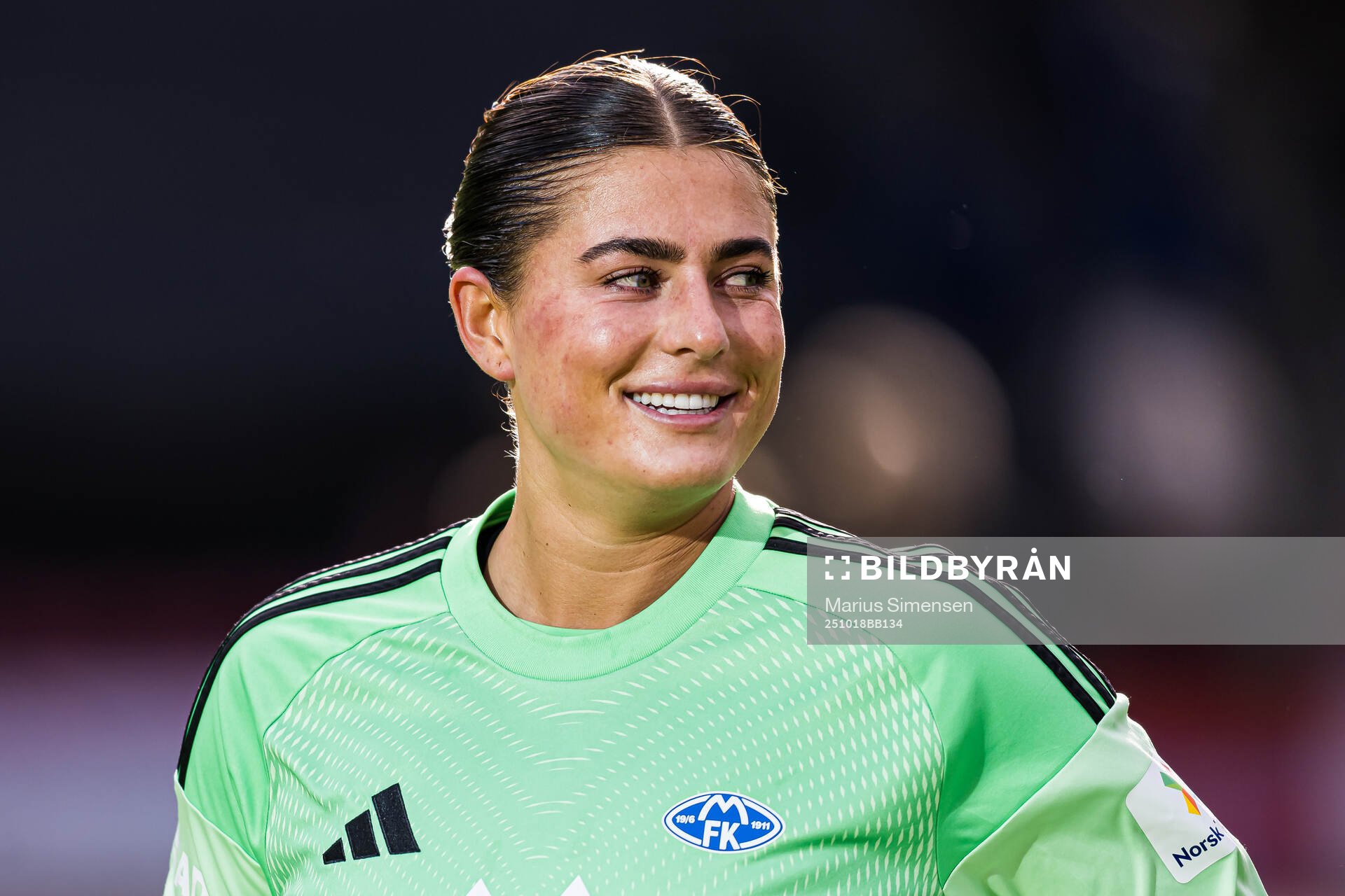 Goalkeeper Kenna Marie Caldwell of Molde