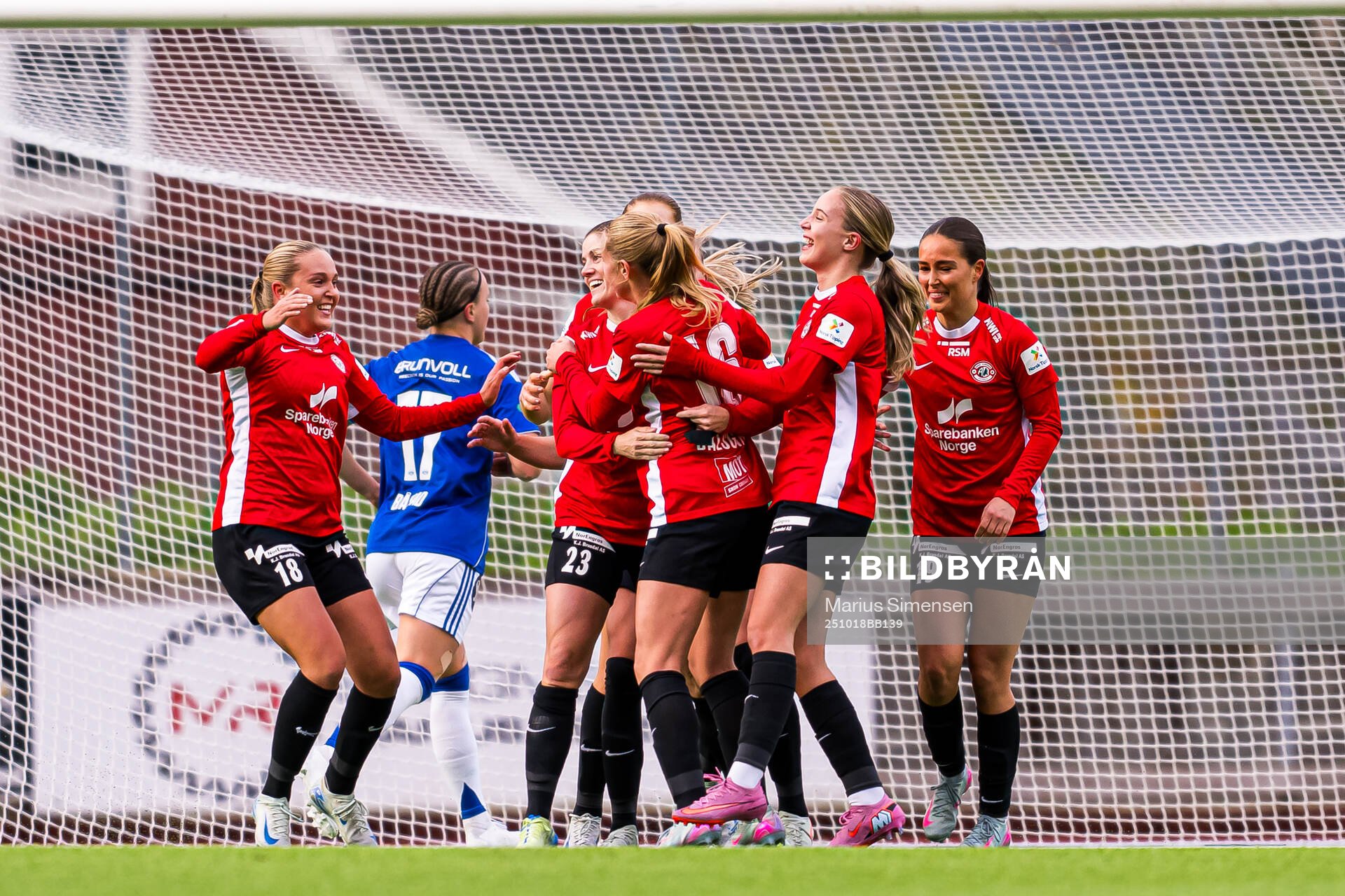 Maren Mjelde of Arna-Bjørnar celebrates
