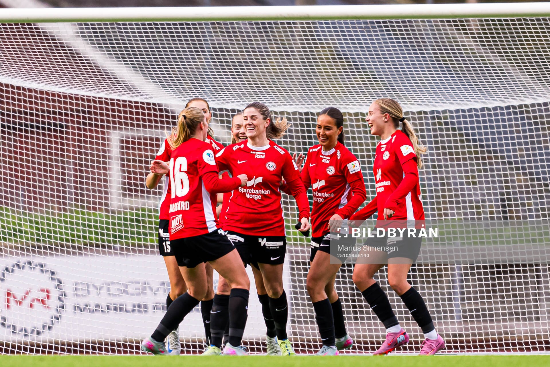 Maren Mjelde of Arna-Bjørnar celebrates